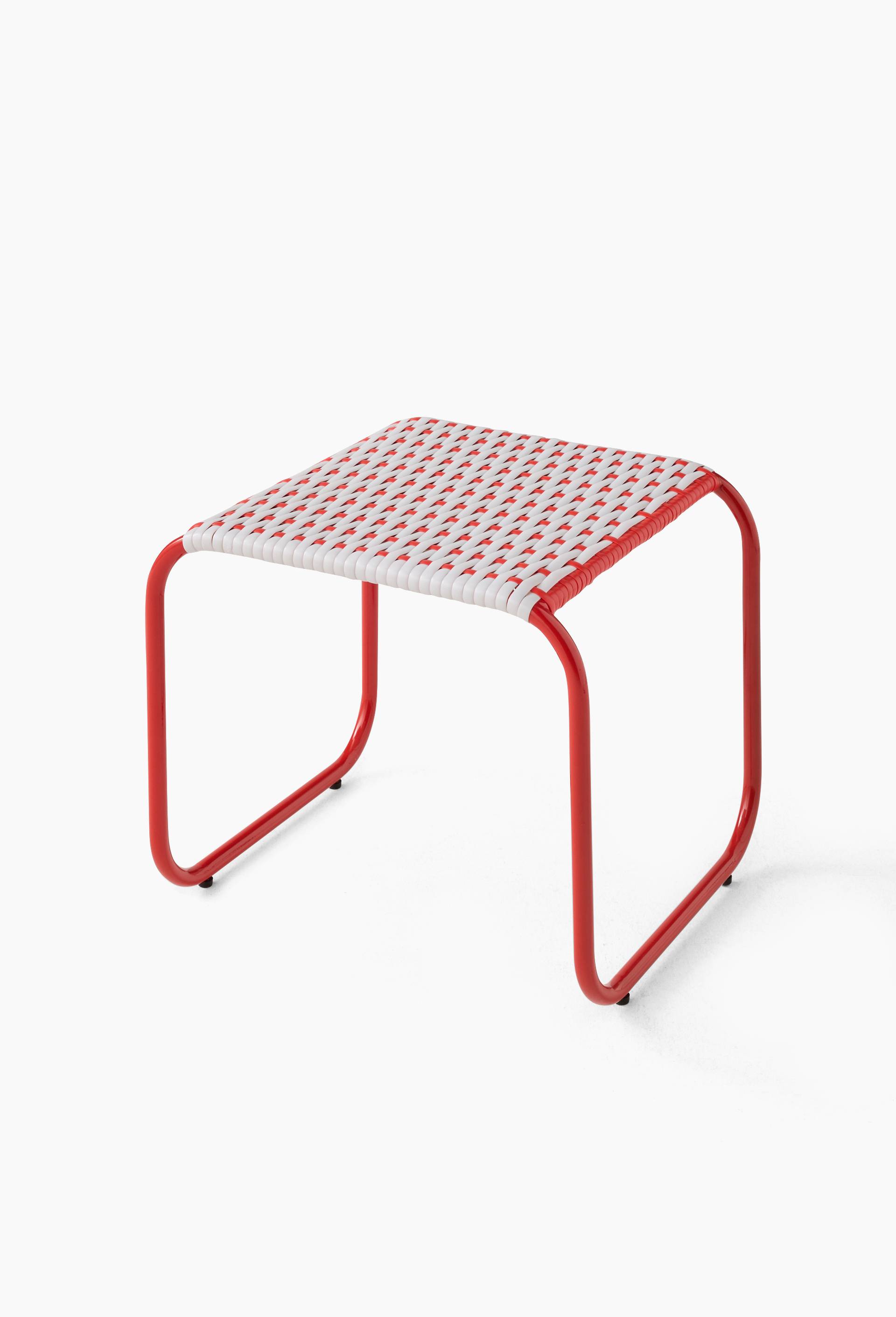 Table, 40.5x36x35cm, en plastique et m&eacute;tal, Ecru, large image number 0.0