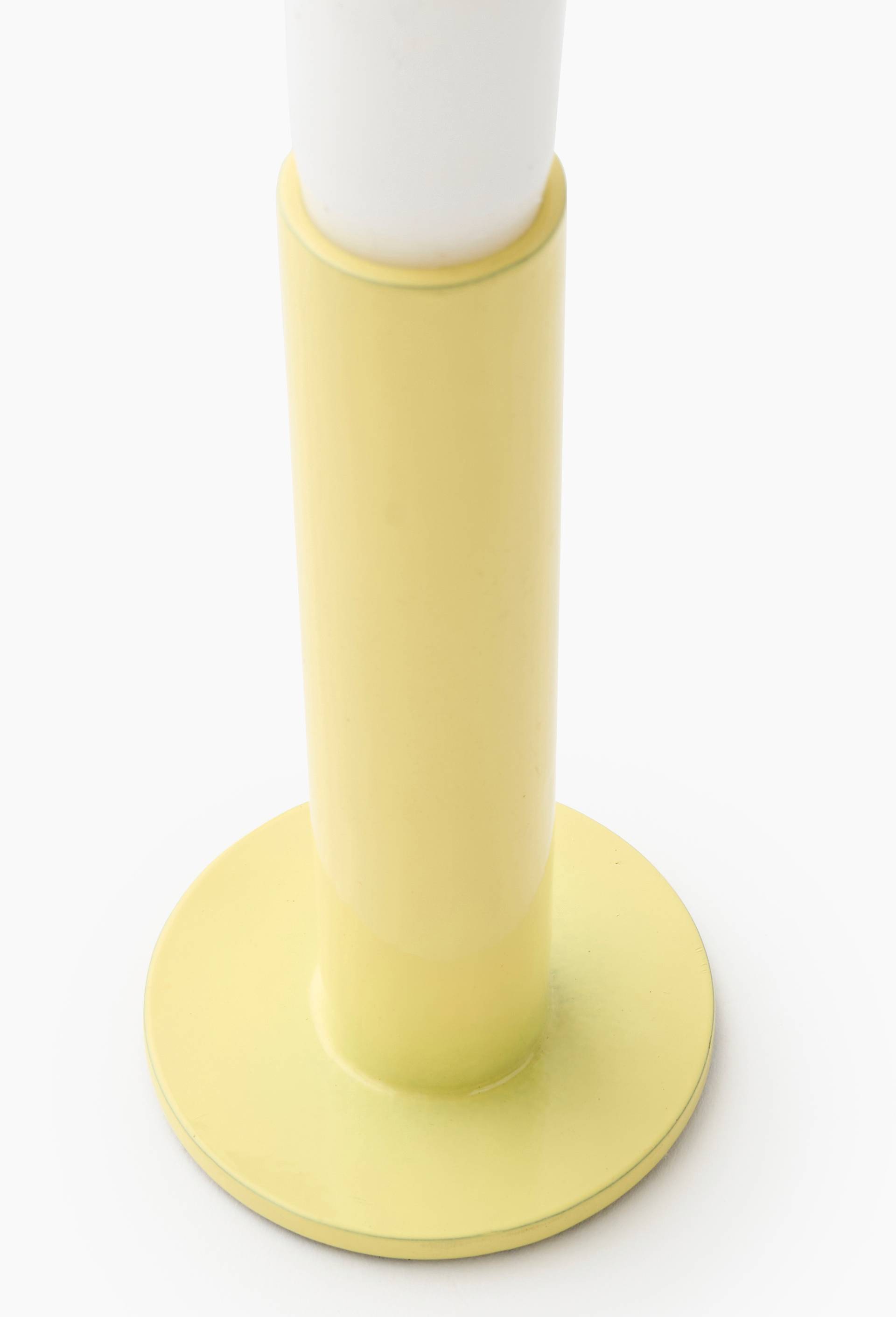 Bougeoir tube, en acier, Jaune clair, large image number 1.0