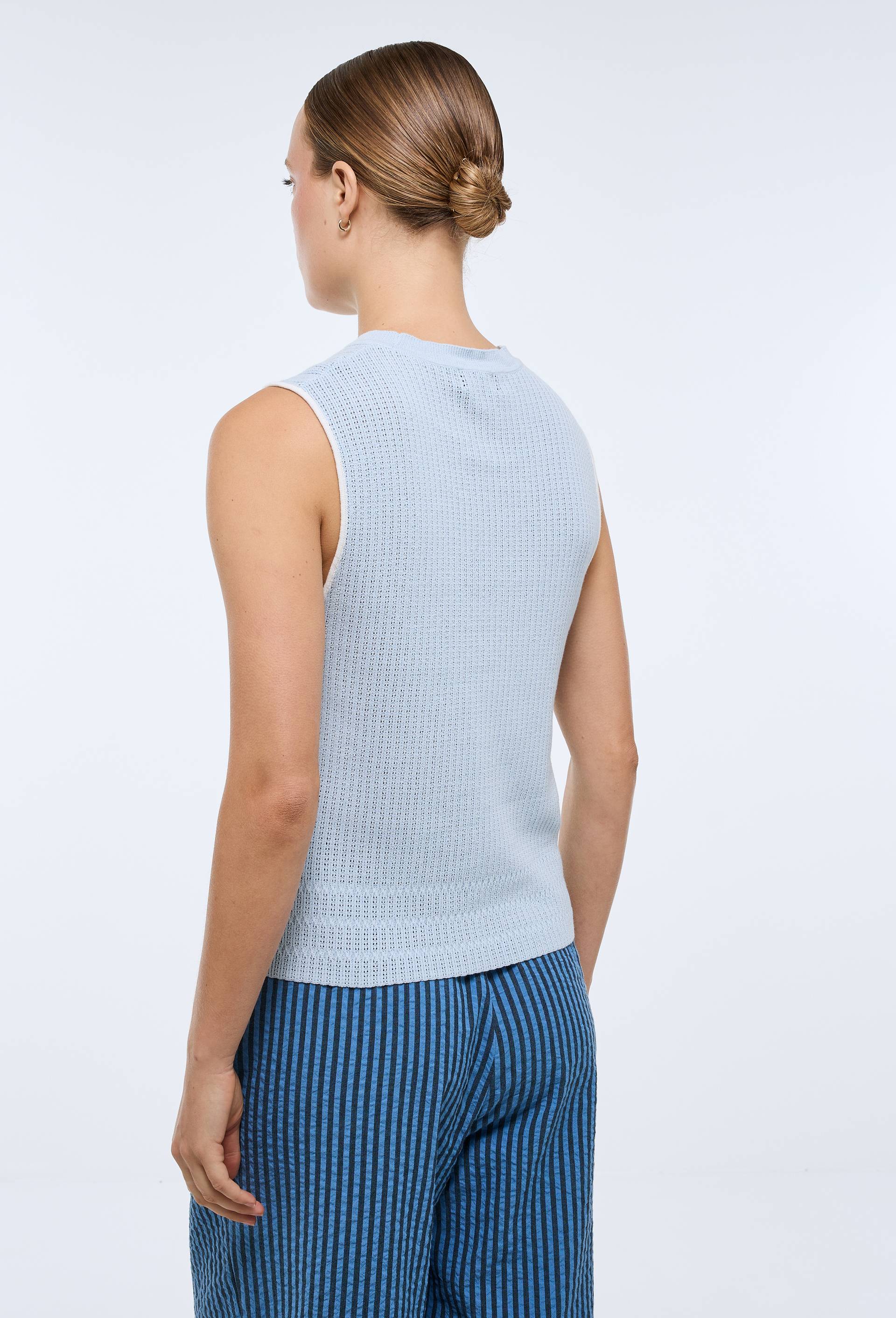 D&eacute;bardeur en maille ajour&eacute;e en coton, Bleu clair, large image number 1