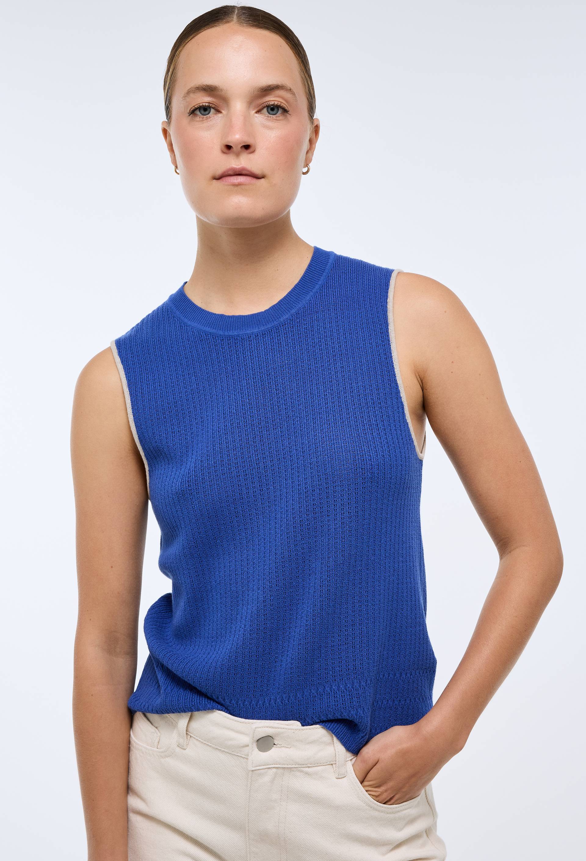 D&eacute;bardeur en maille ajour&eacute;e en coton, Bleu, large image number 0