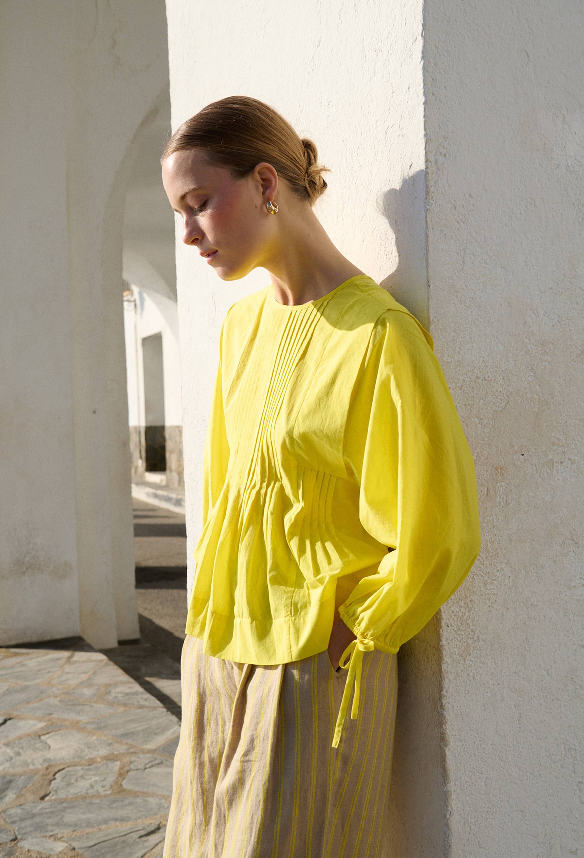 Blouse nou&eacute;e au dos en coton BIO GOTS, Jaune, large