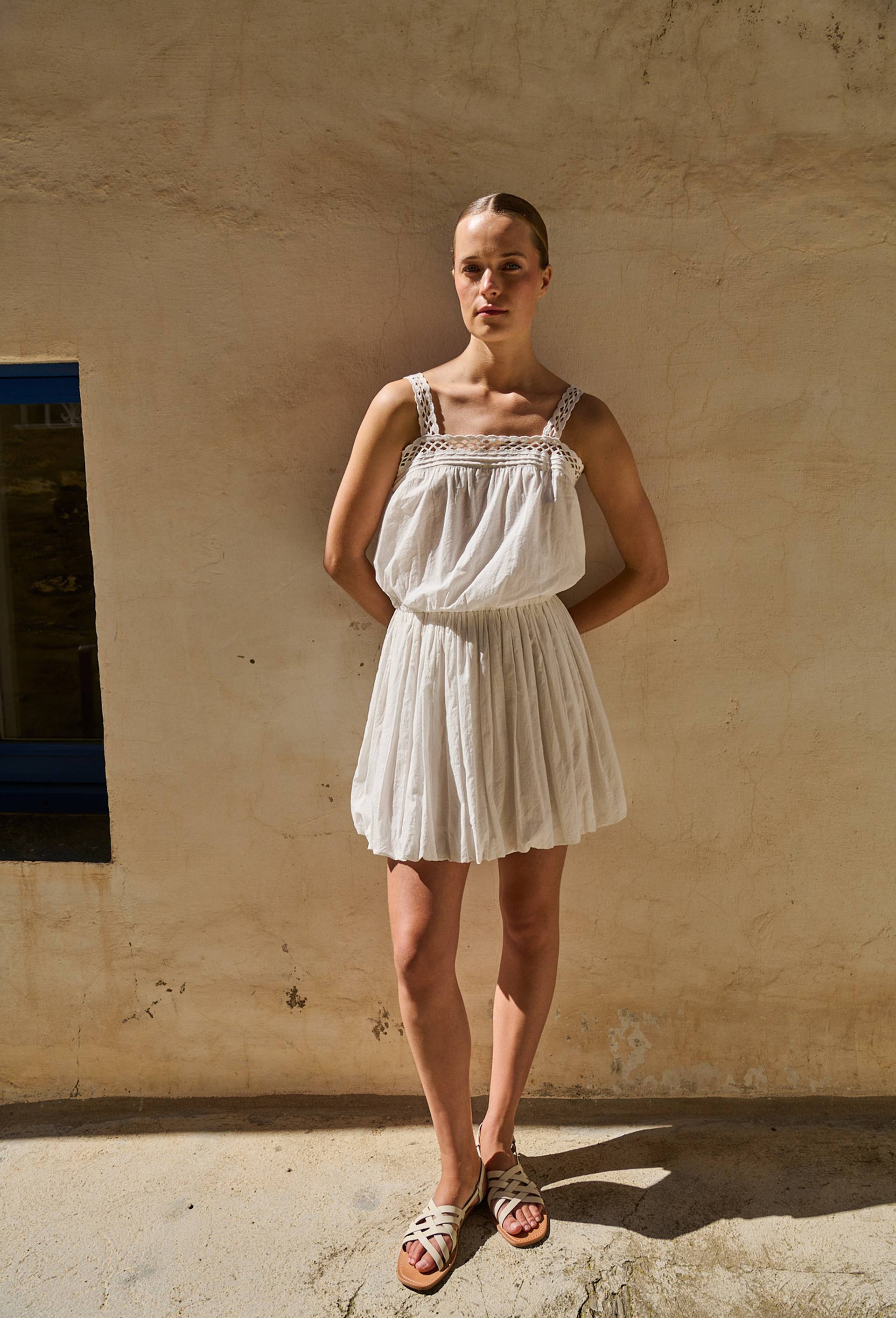Robe courte cintr&eacute;e unie en coton BIO GOTS, Blanc, large image number 1.0