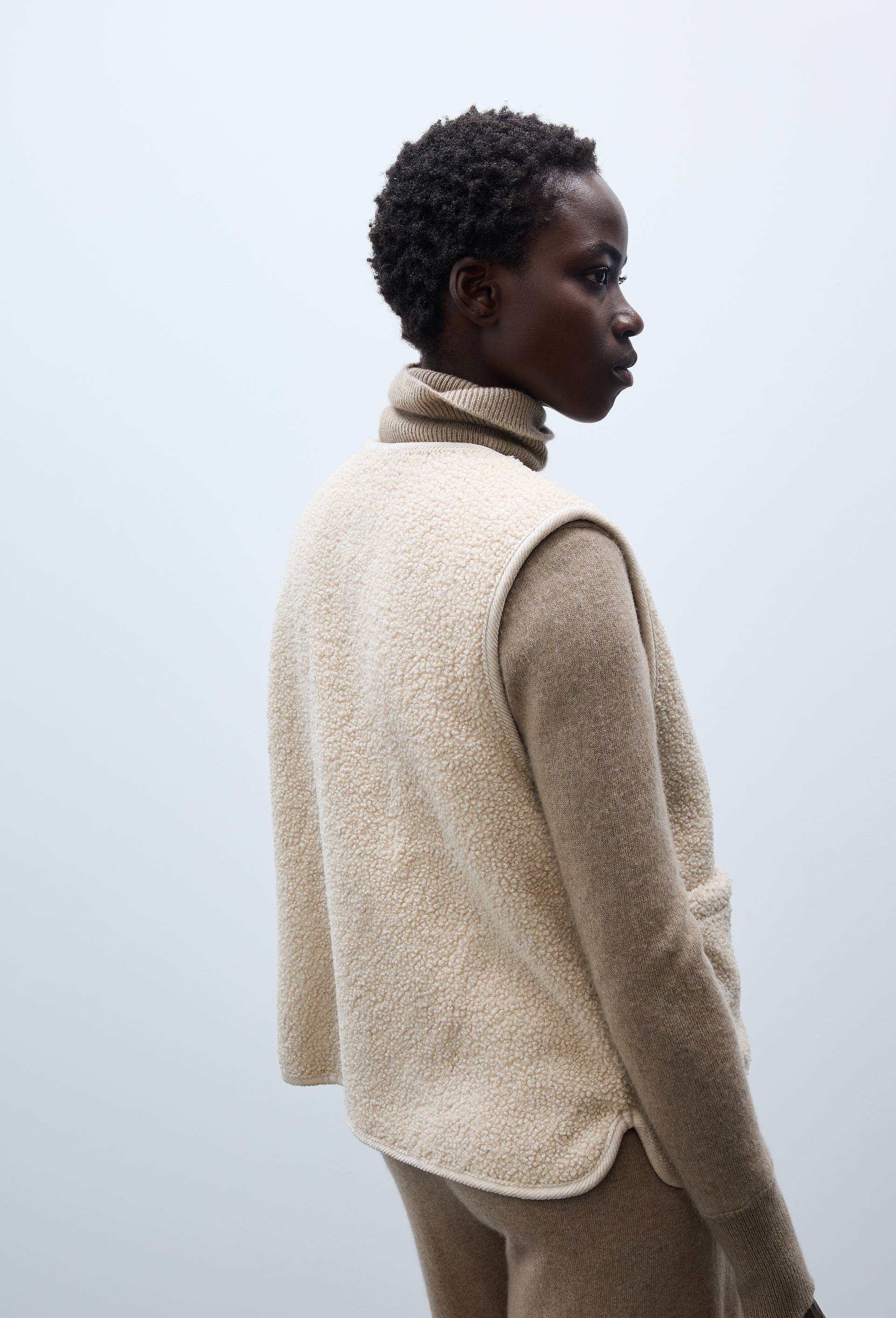 Veste sans manche en sherpa, Ecru, large image number 1.0