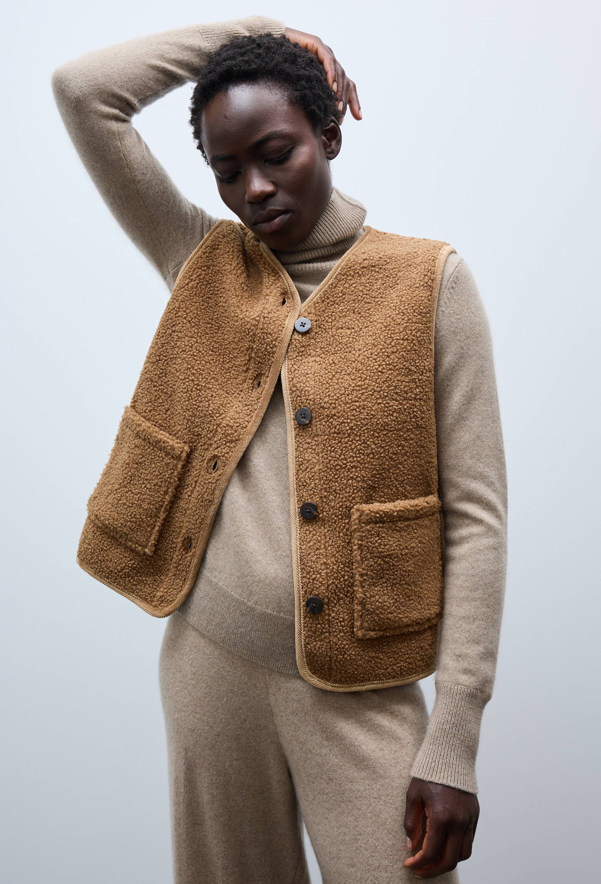 Veste sans manche en sherpa, Beige, large image number 1