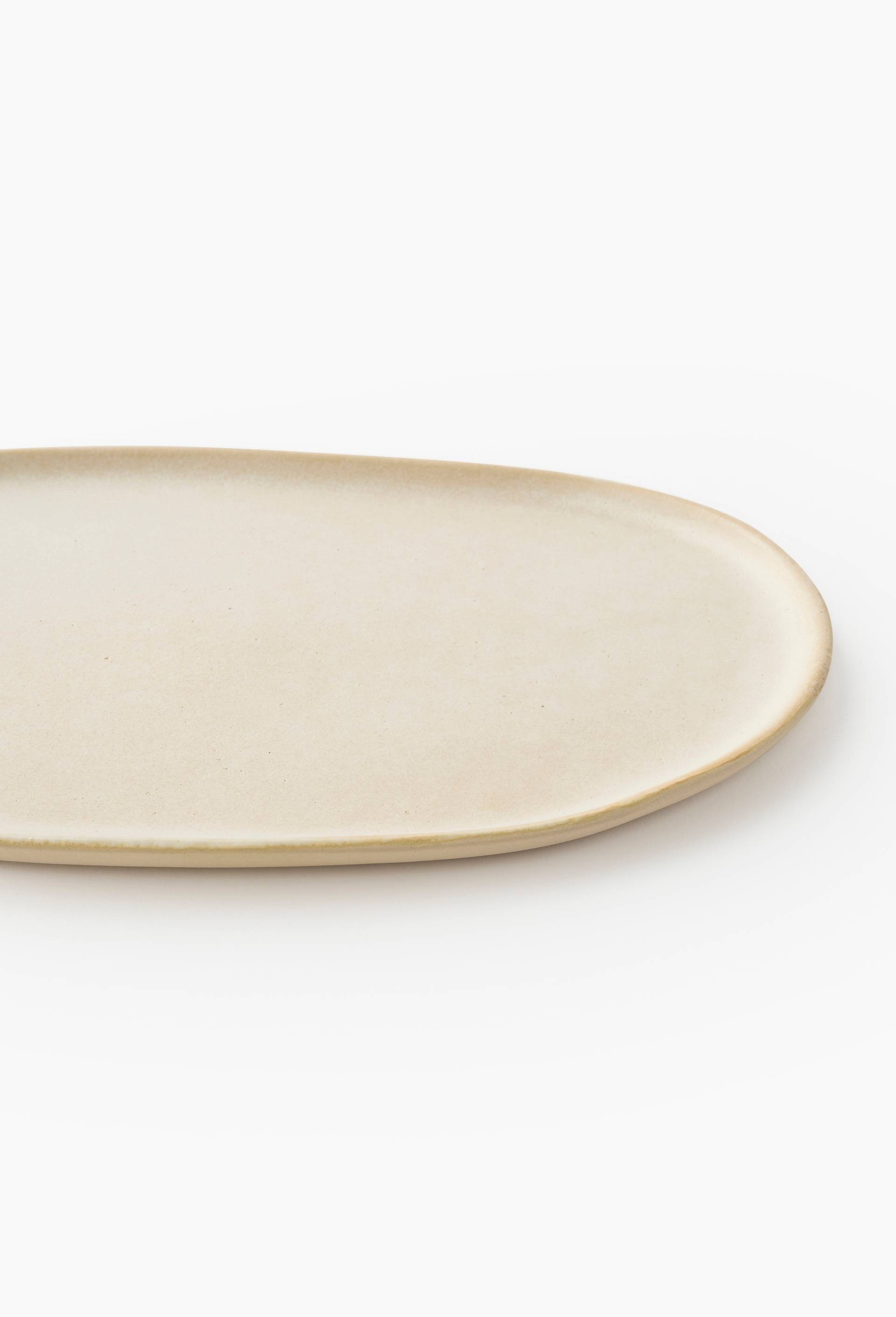 Plat ovale finition r&eacute;active, 26x14cm, Ecru, large image number 1.0
