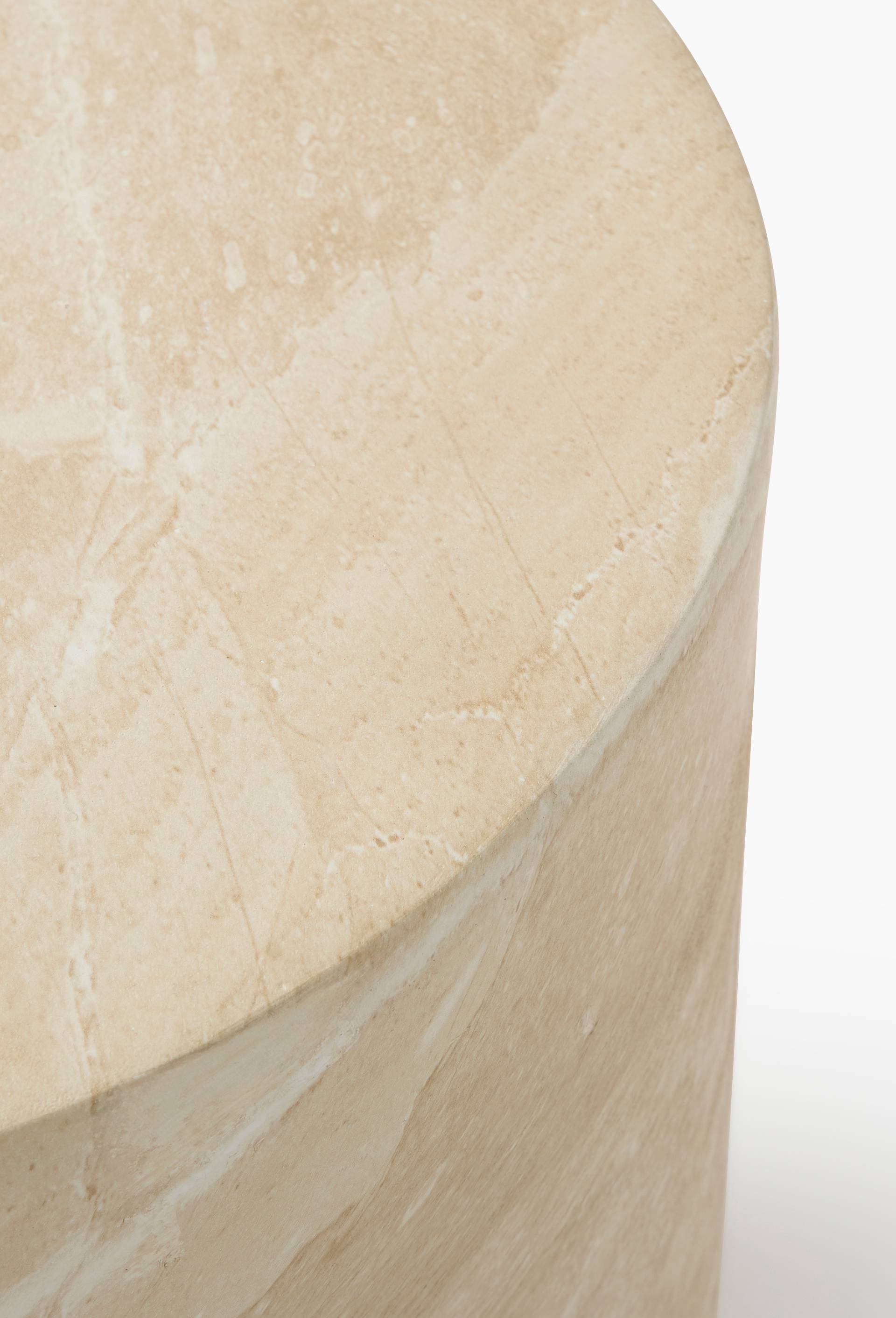Table en travertin; H45xD35cm, Beige clair, large image number 1.0