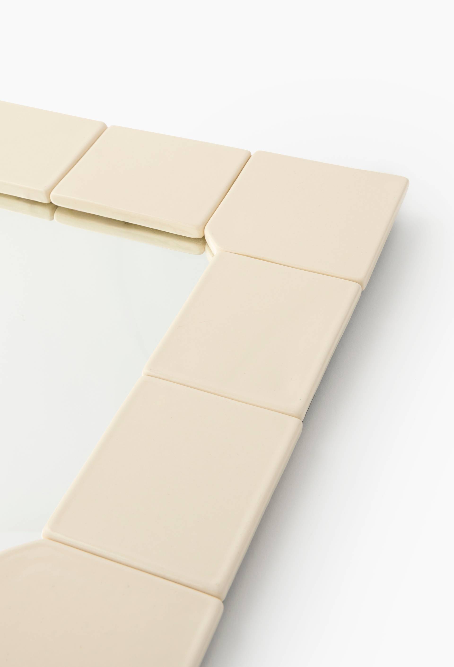 Miroir carreaux, 36.5x36.5cm, en c&eacute;ramique, Ecru, large image number 2.0