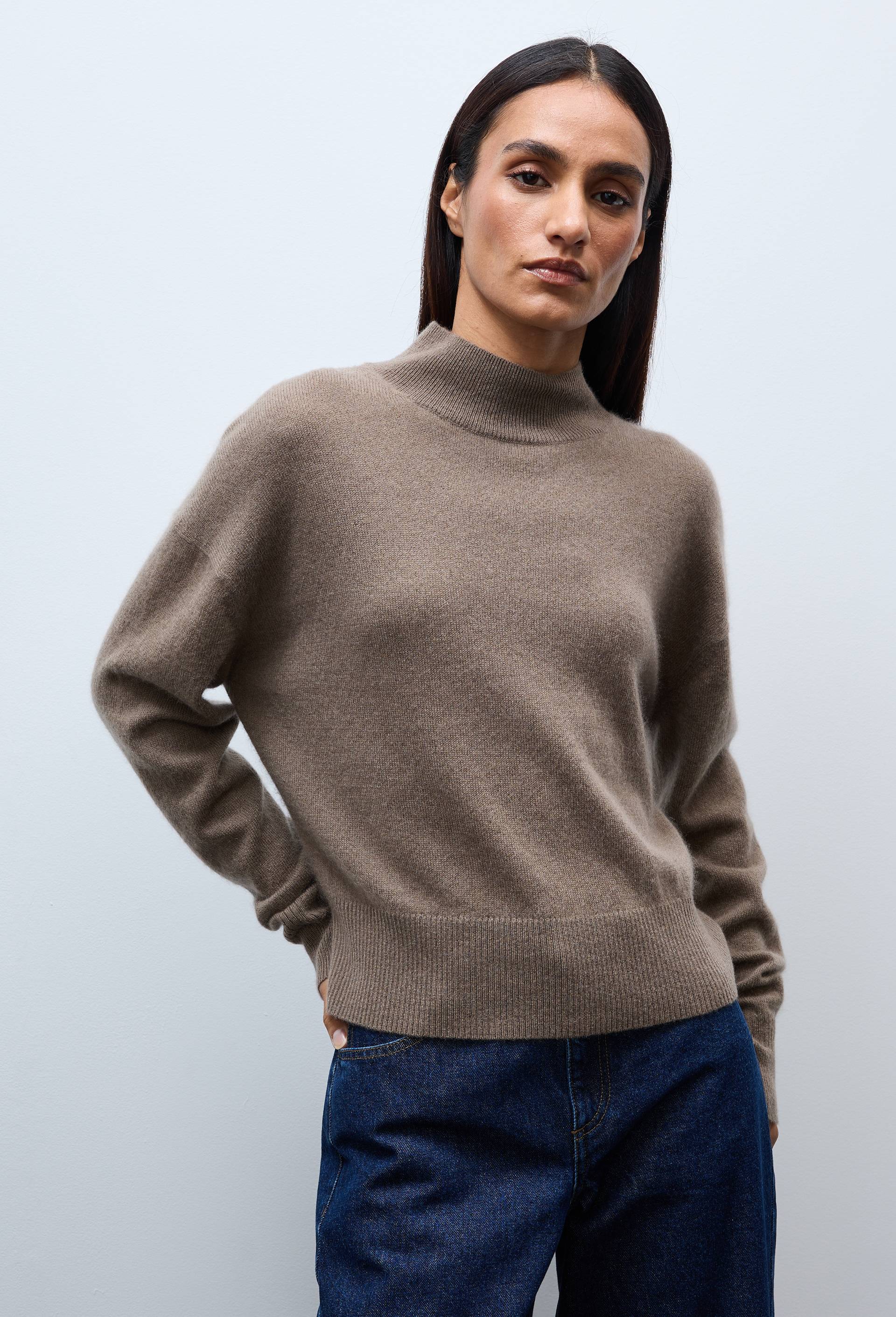 Pull uni court col montant en 100% cachemire, Brun, large image number 0