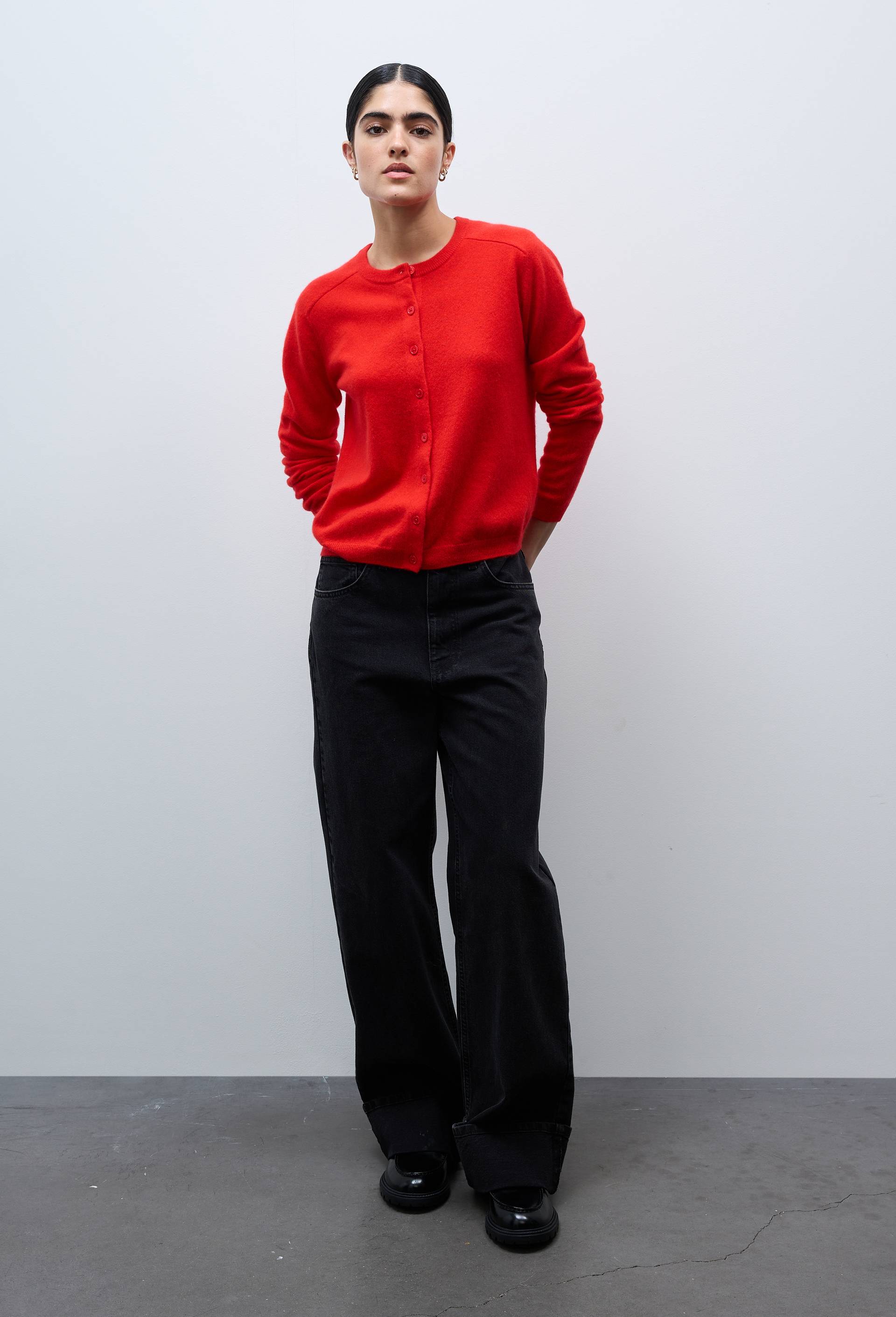 Cardigan uni col rond en 100% cachemire, Rouge, large image number 1.0