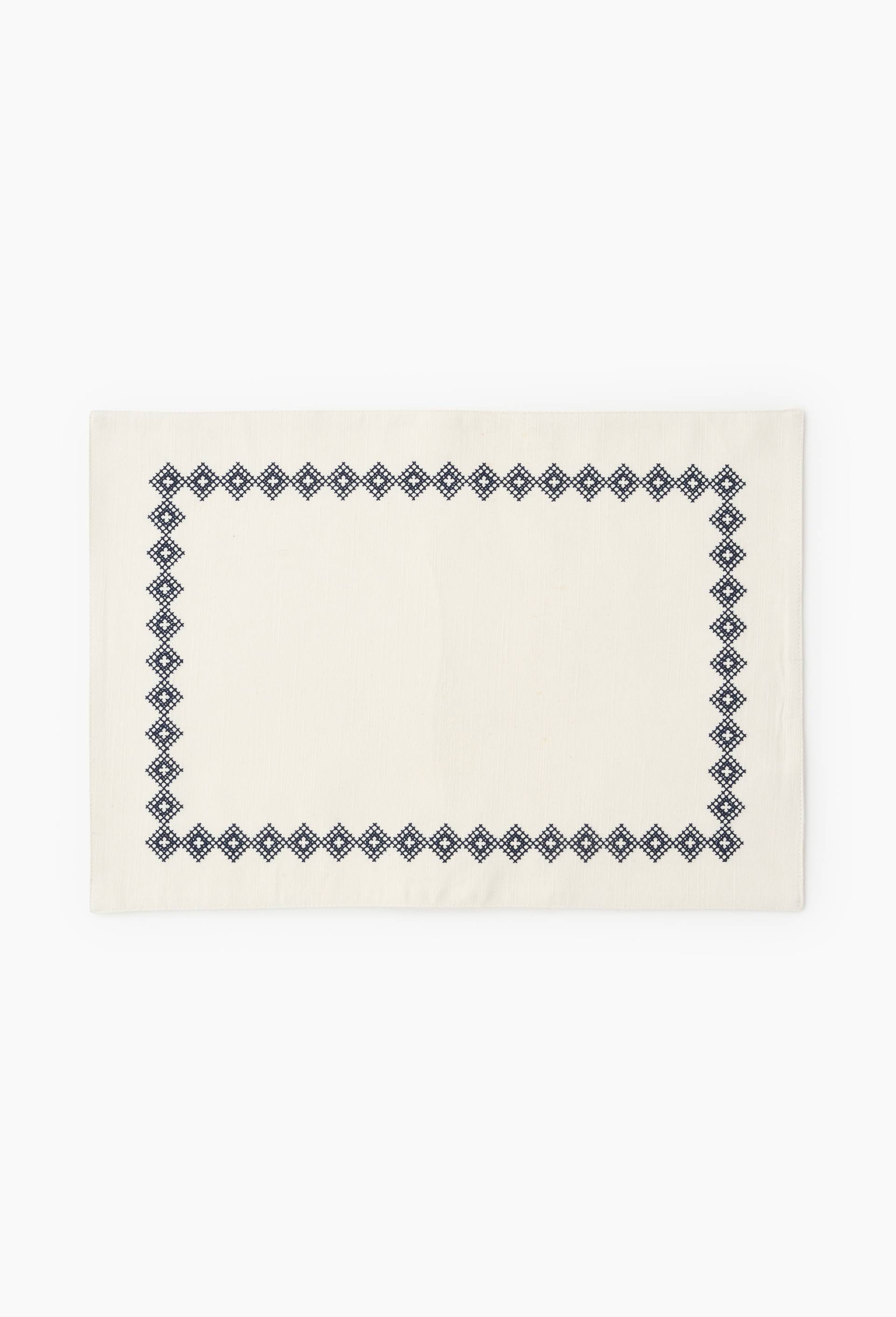 Set de table 100%coton broderie, 33x48 cm, Beige clair, large image number 0