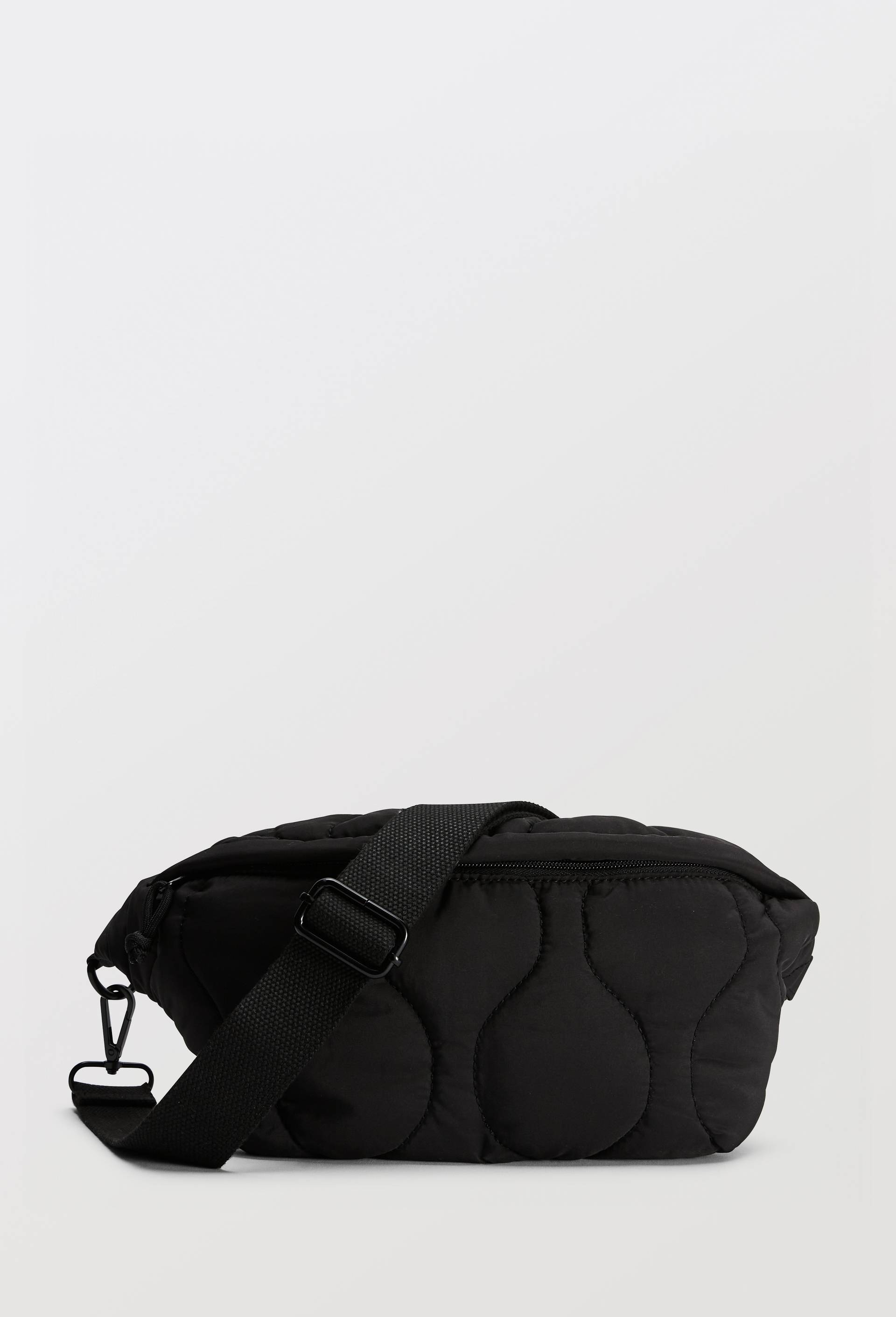 Sac banane matelass&eacute; uni, Noir, large image number 0