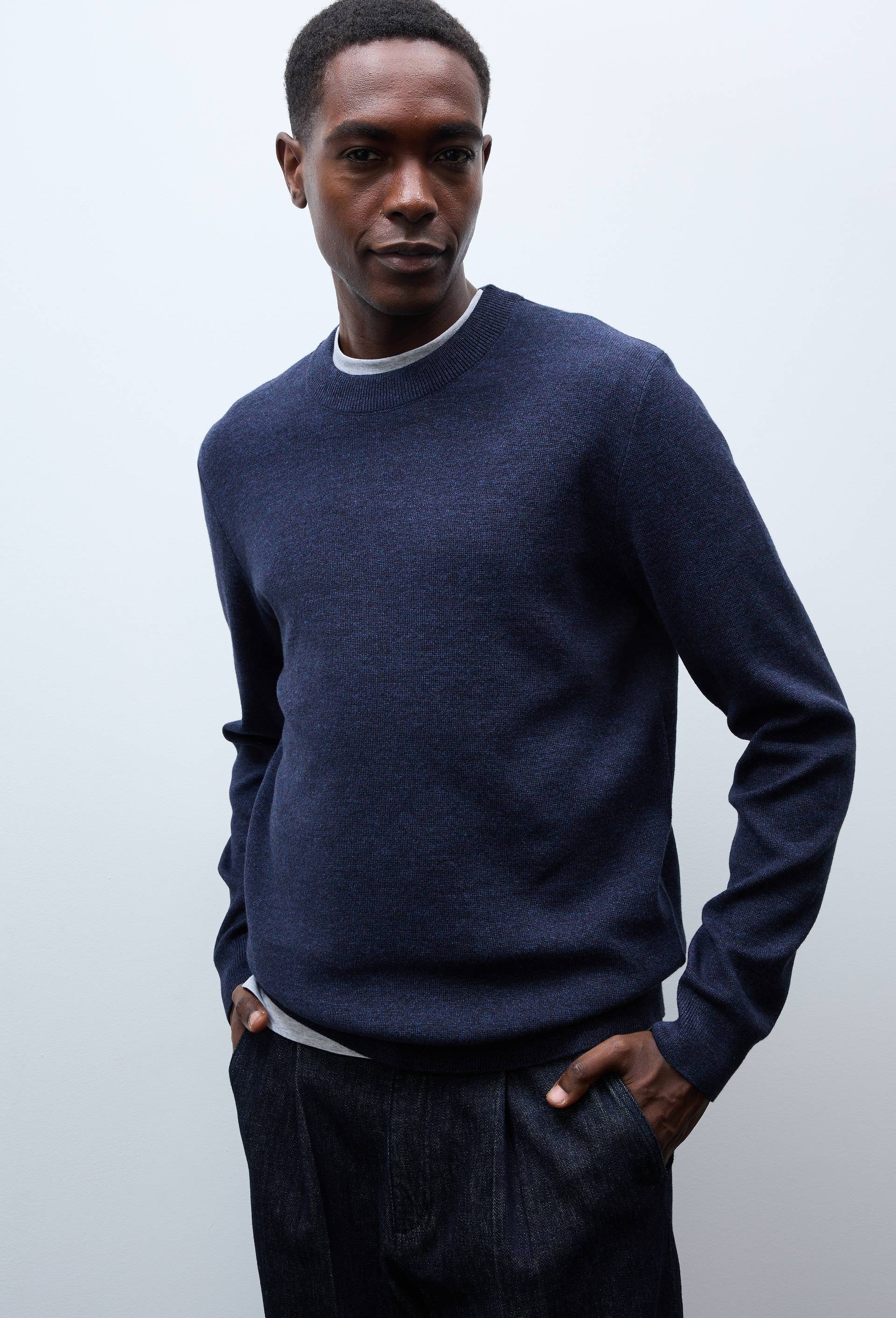 Pull col rond en coton et laine, Bleu fonc&eacute;, large image number 0