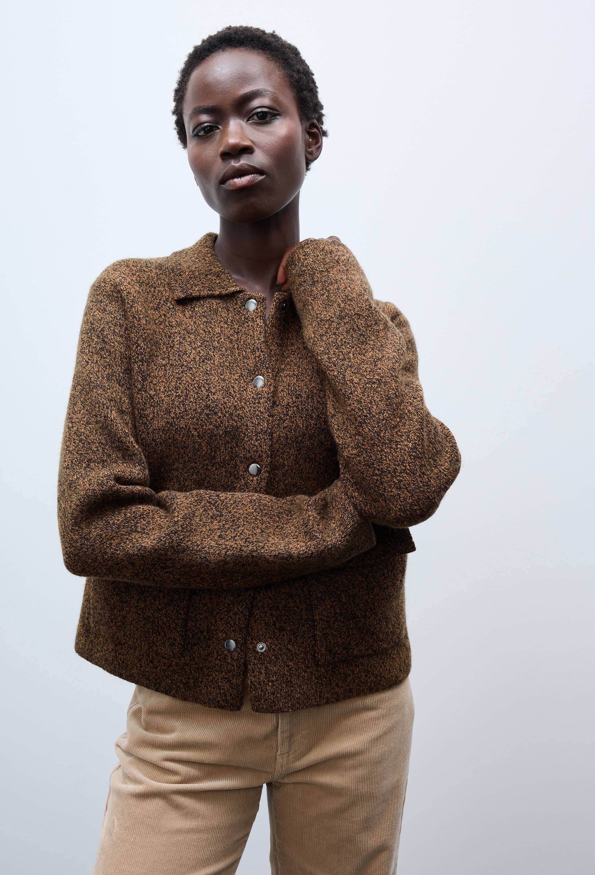 Veste en maille avec poches &agrave; rabat, Brun, swatch image