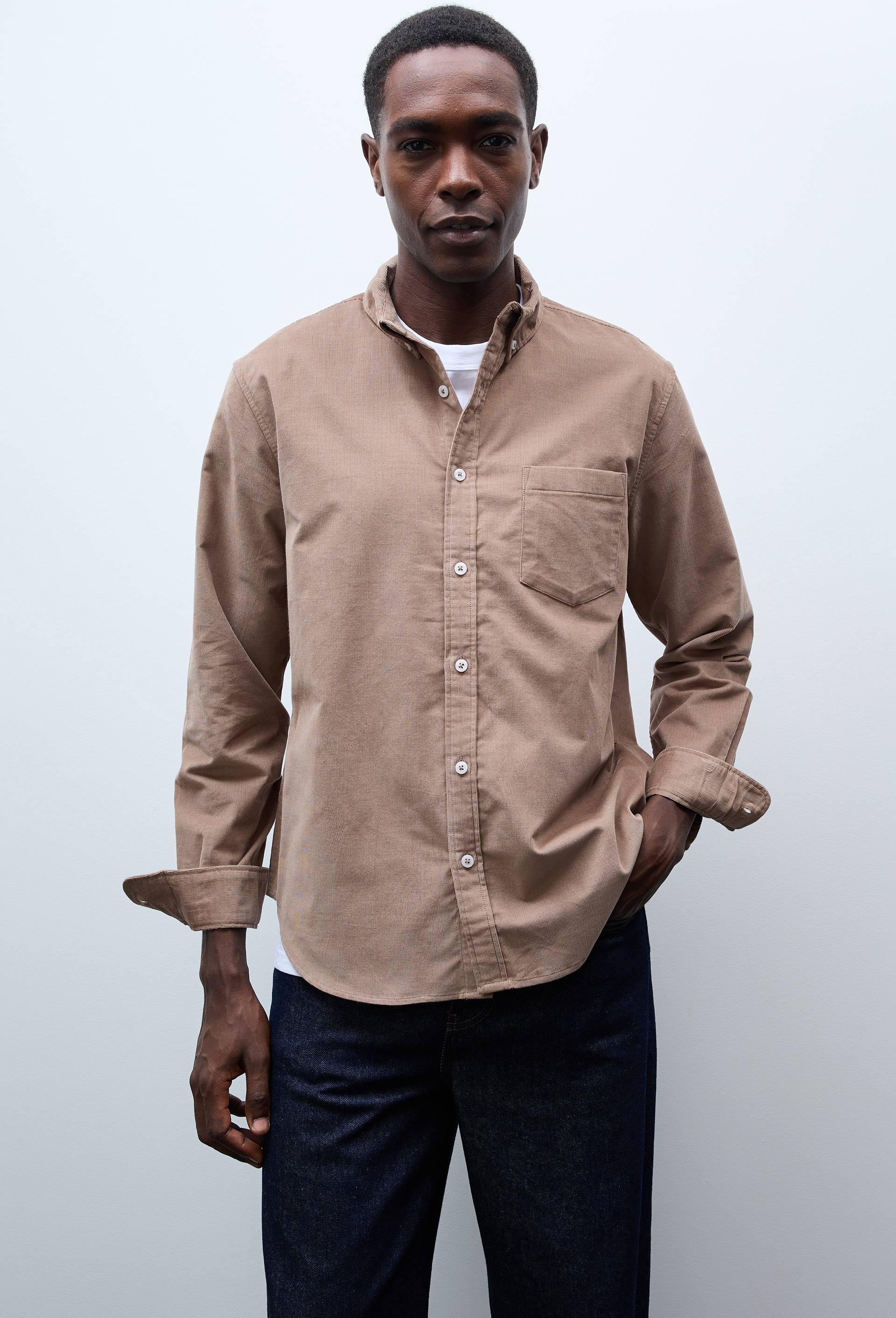 Chemise manches longues velours en coton BIO GOTS, Brun, swatch image