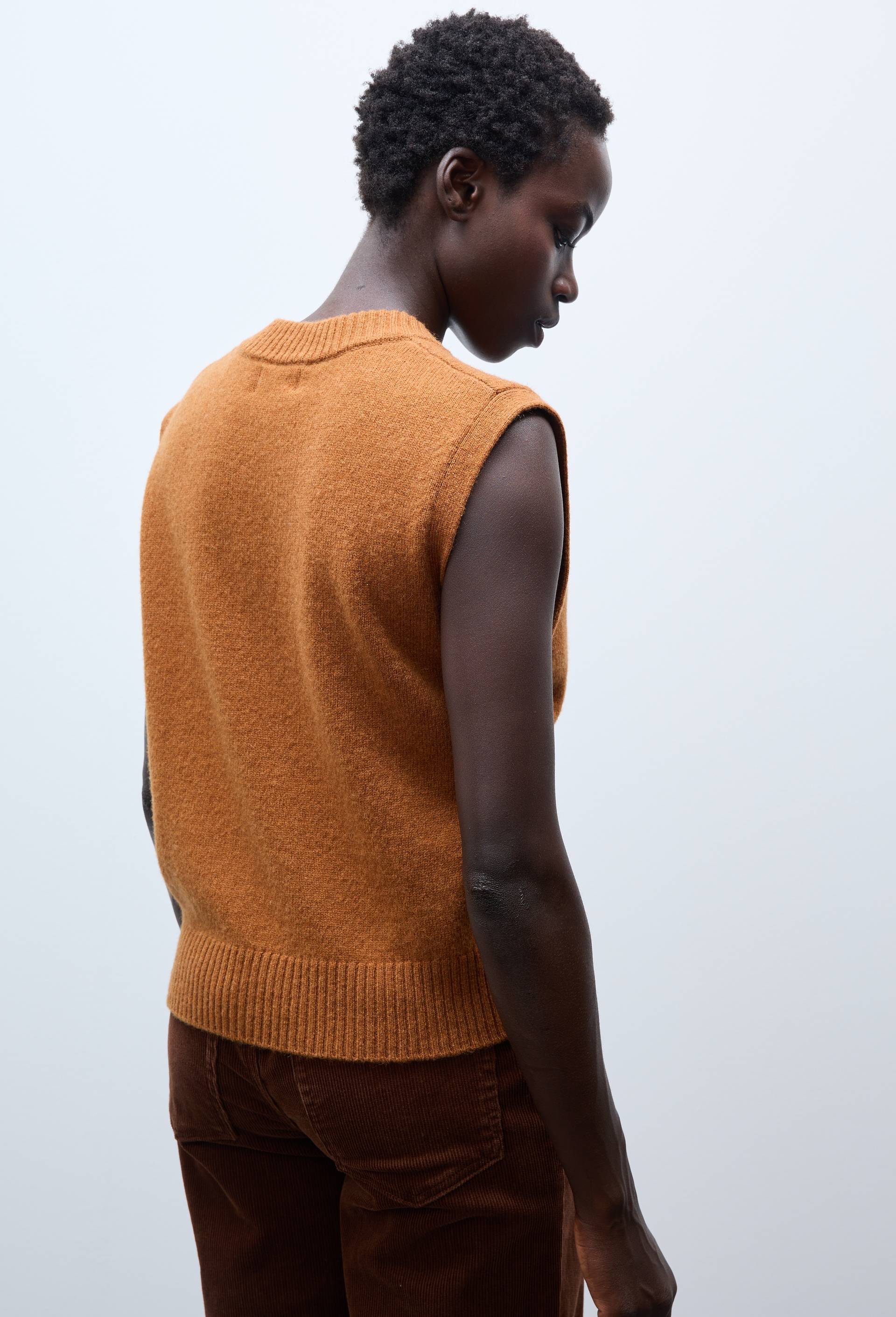 Pull sans manches en laine, Brun, large image number 2.0