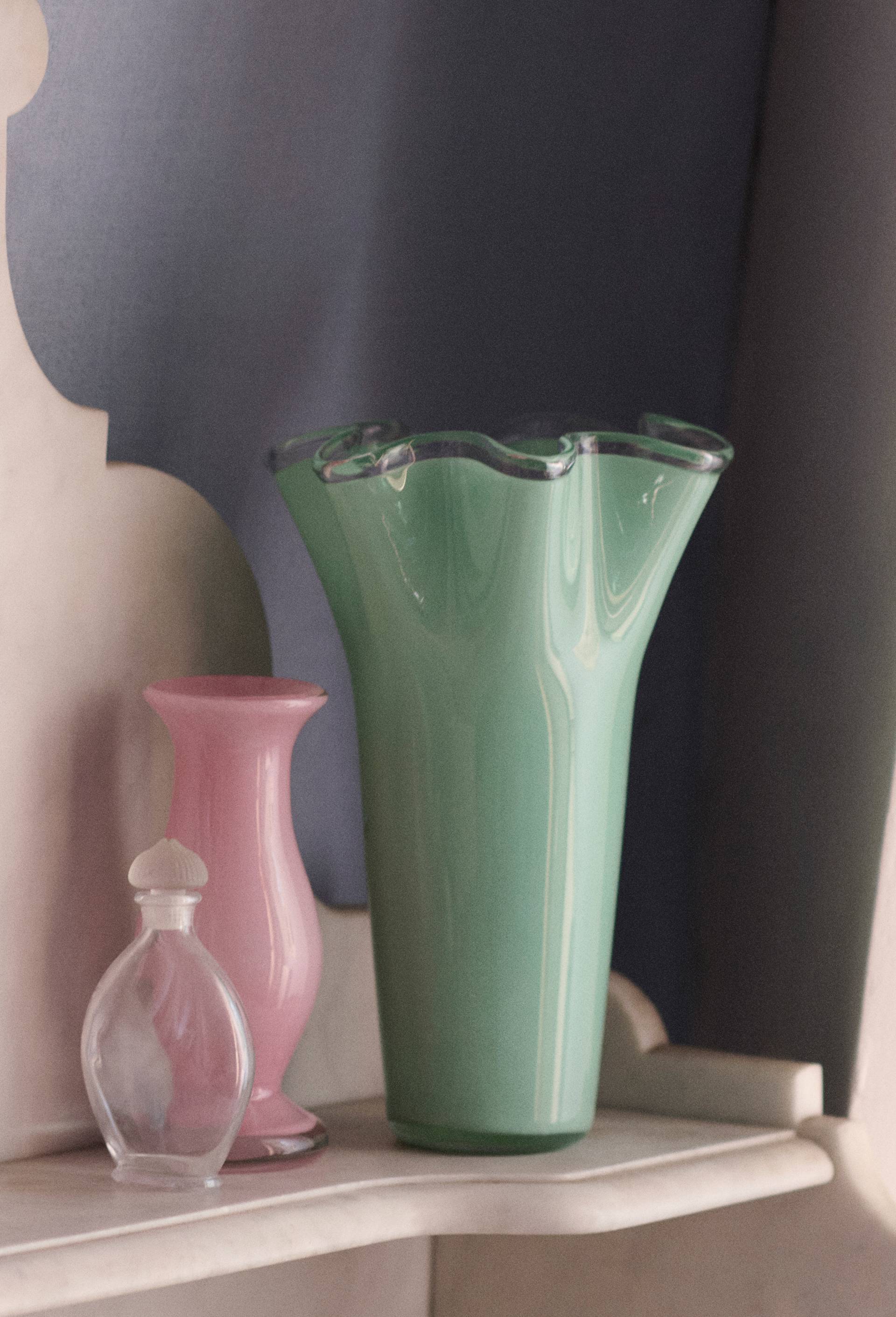 Vase,7x7x17cm, en verre, Rose, large image number 2.0