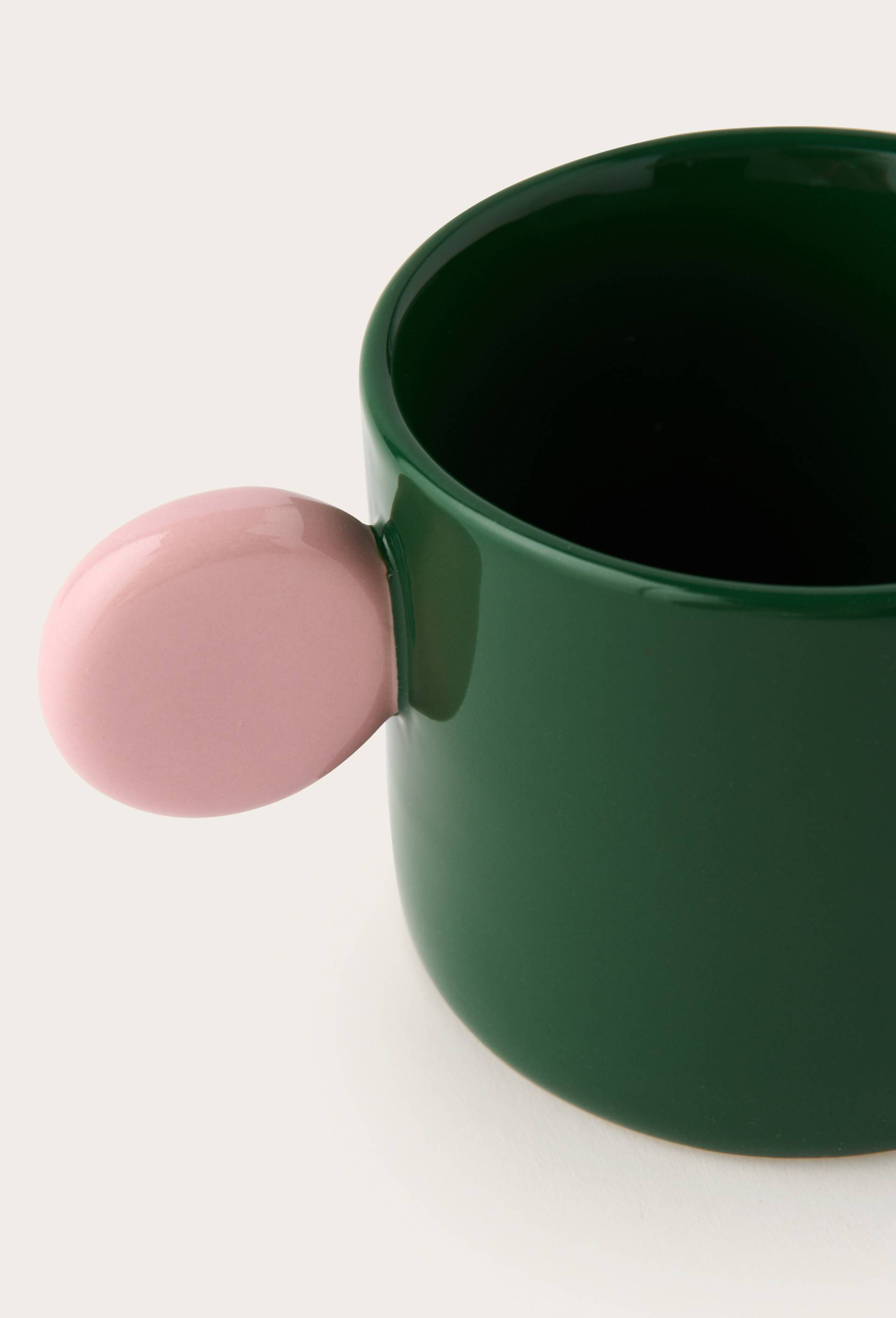 Tasse &agrave; caf&eacute;, 30cl, collection Blanche Mijonnet, Vert, large image number 1