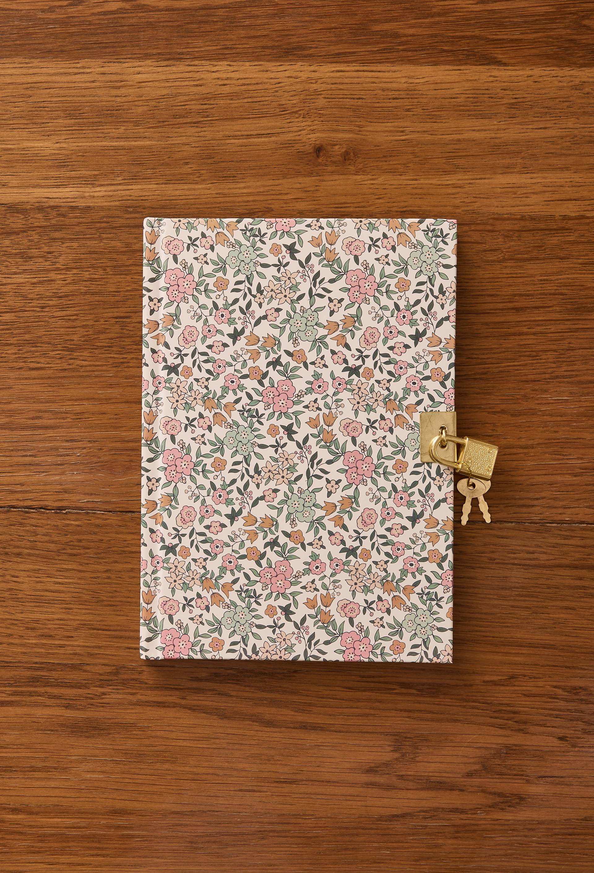 Journal intime A5 lign&eacute;, 80 pages avec cadenas, Beige clair, large image number 0