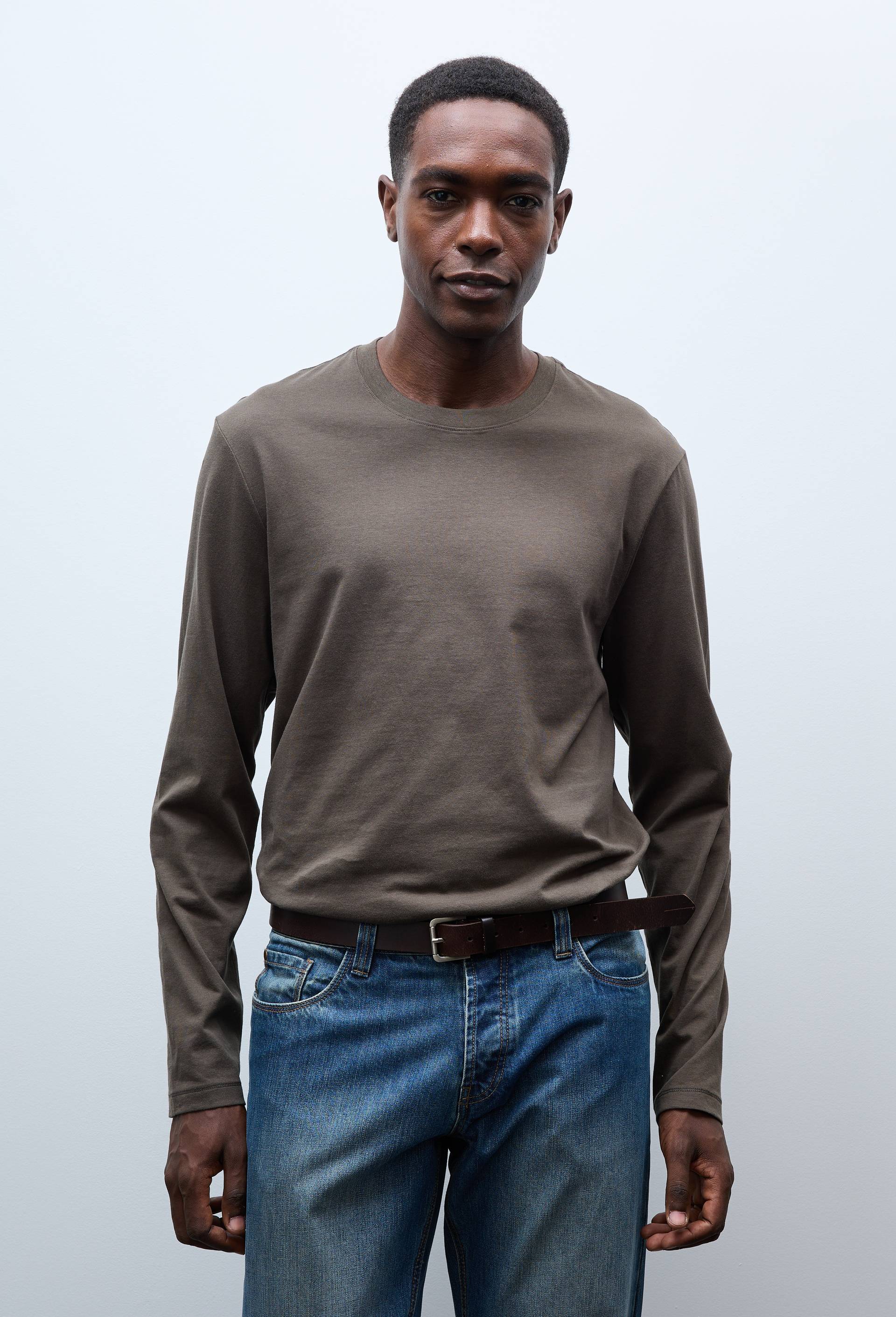 T-shirt col rond manches longues en coton BIO GOTS, Brun fonc&eacute;, large image number 0.0