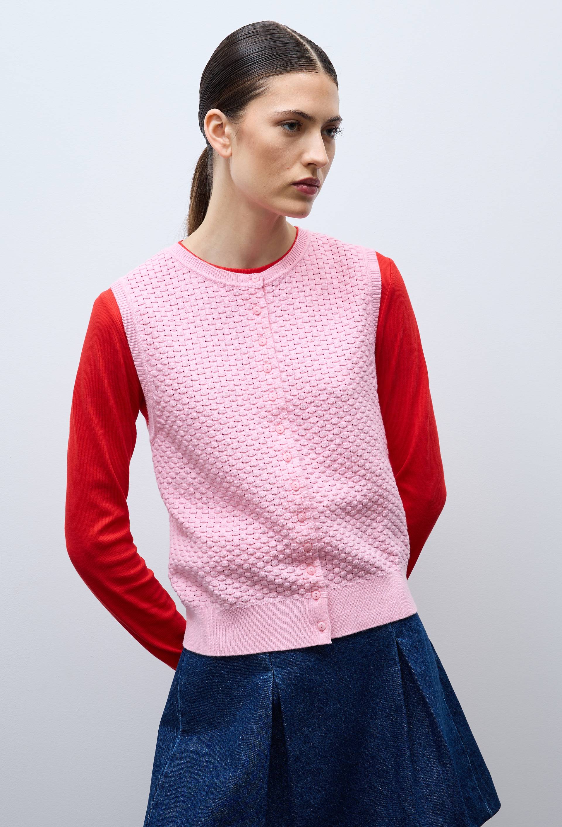 Cardigan sans manches en maille fantaisie, Rose, large image number 0.0