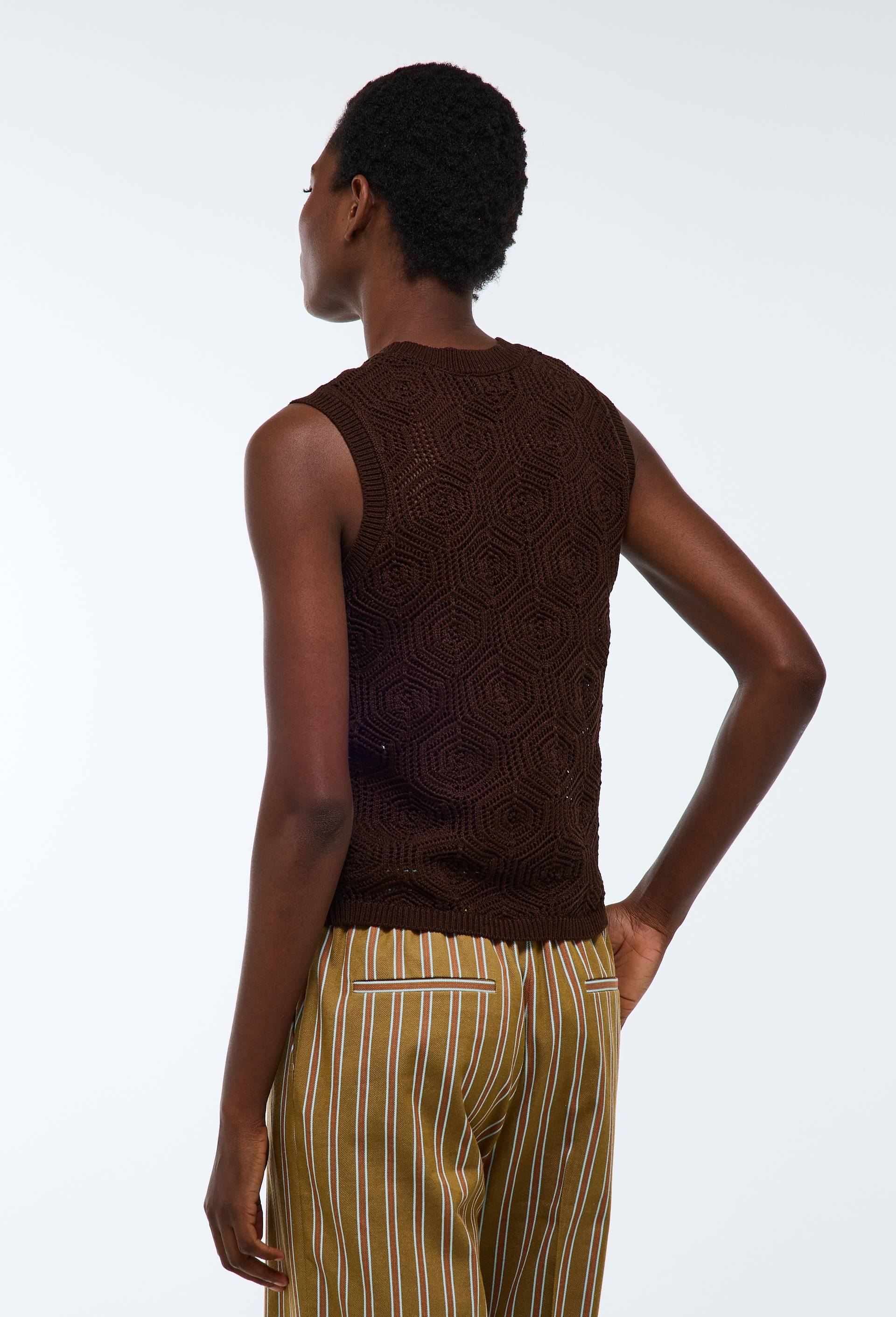Top en crochet sans manches, Brun fonc&eacute;, large image number 1