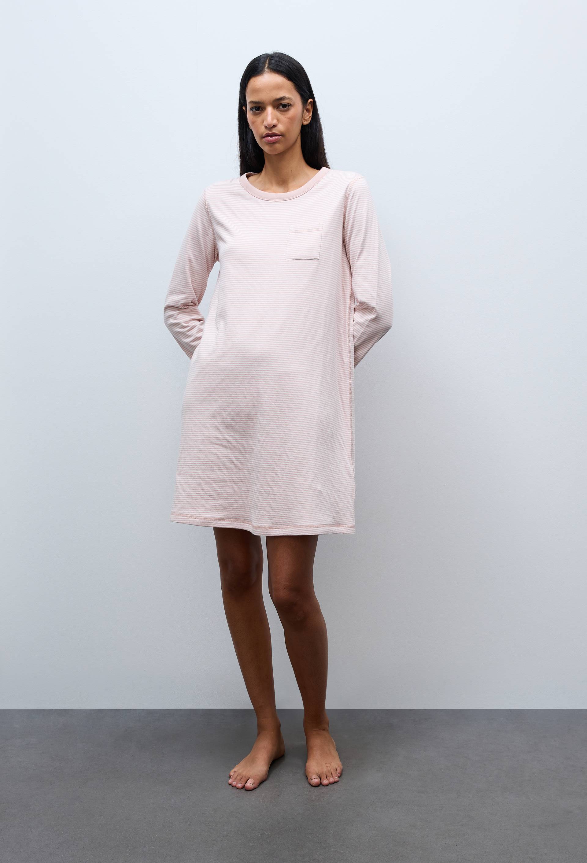 Chemise de nuit &agrave; pois et rayures en coton double face BIO, Rose, swatch image