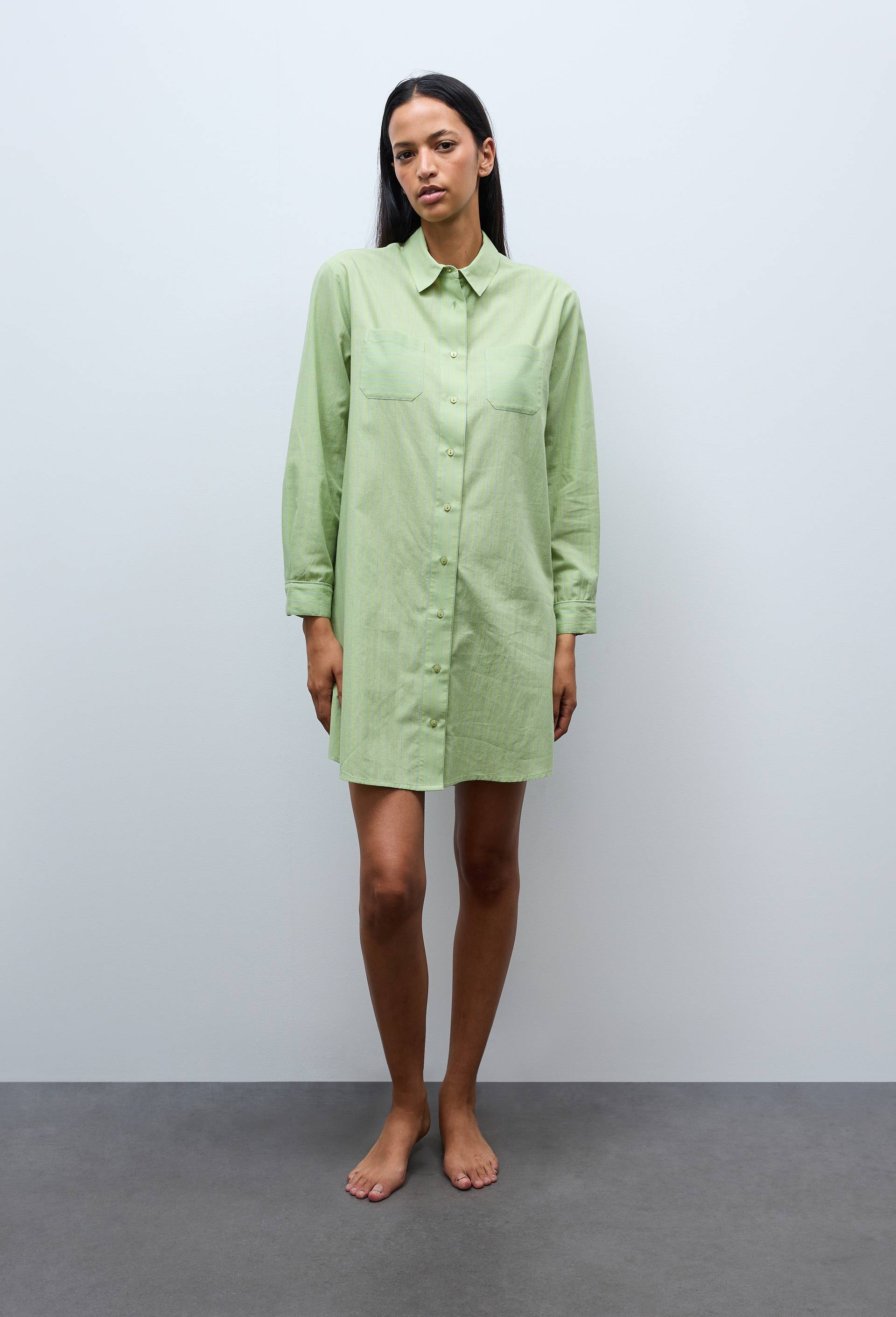 Chemise de nuit &agrave; rayures patchwork en coton bio GOTS, Vert, swatch image