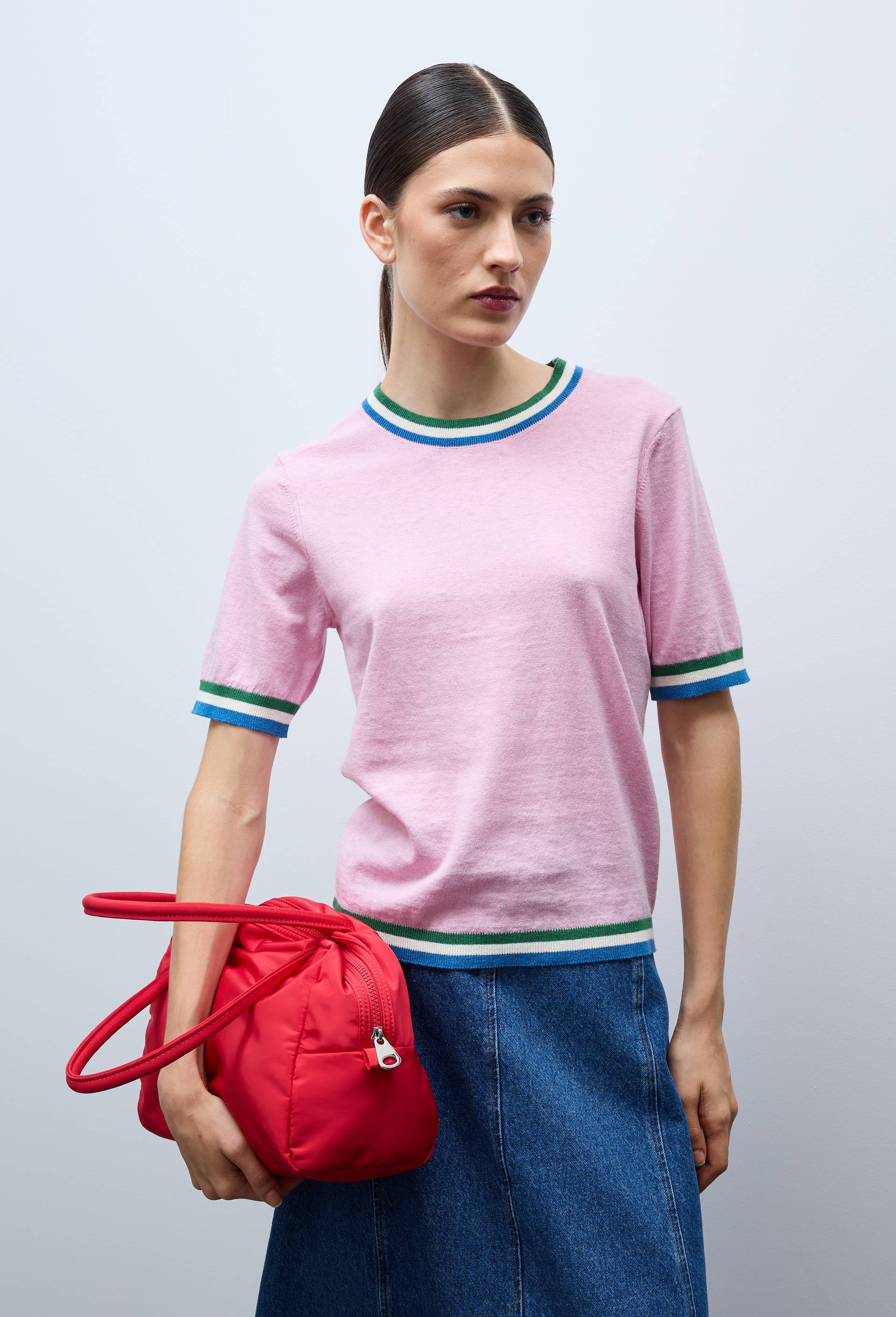 Pull manches courtes contrast&eacute;, Rose, swatch image