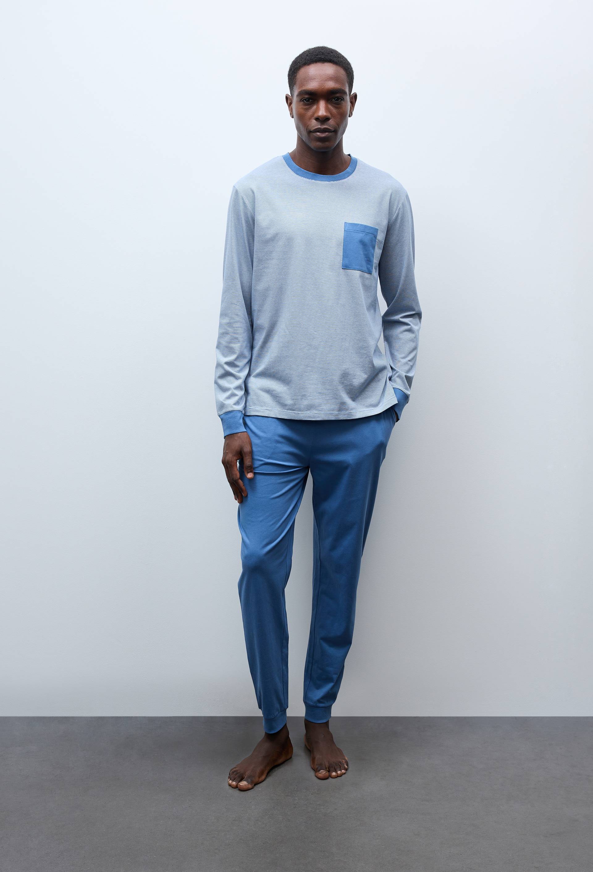 Pyjama T-shirt manches longues  milleraies et pantalon en jersey de coton BIO GOTS, Bleu, large image number 1
