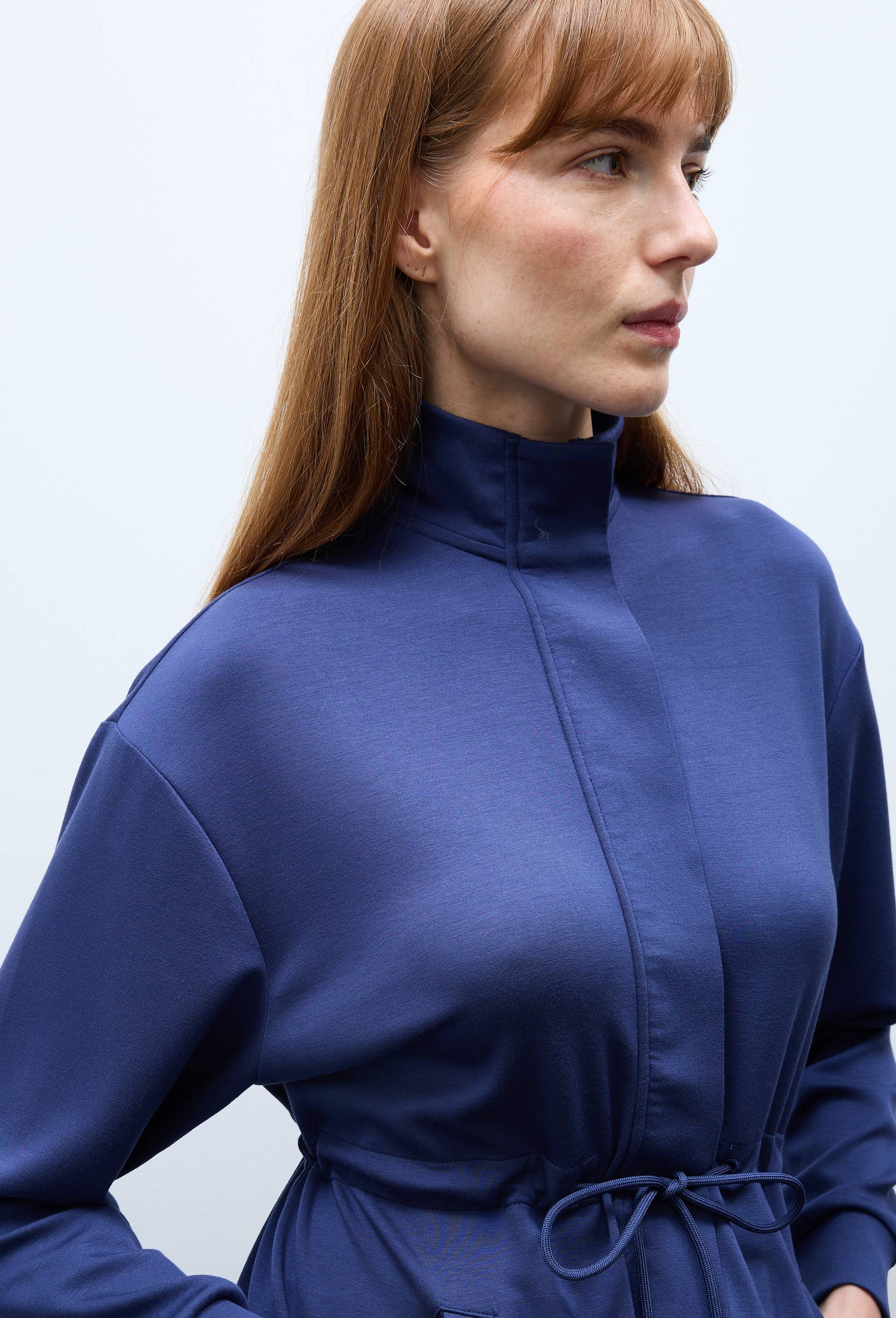 Veste l&eacute;g&egrave;re en viscose et polyamide, Bleu fonc&eacute;, large image number 1