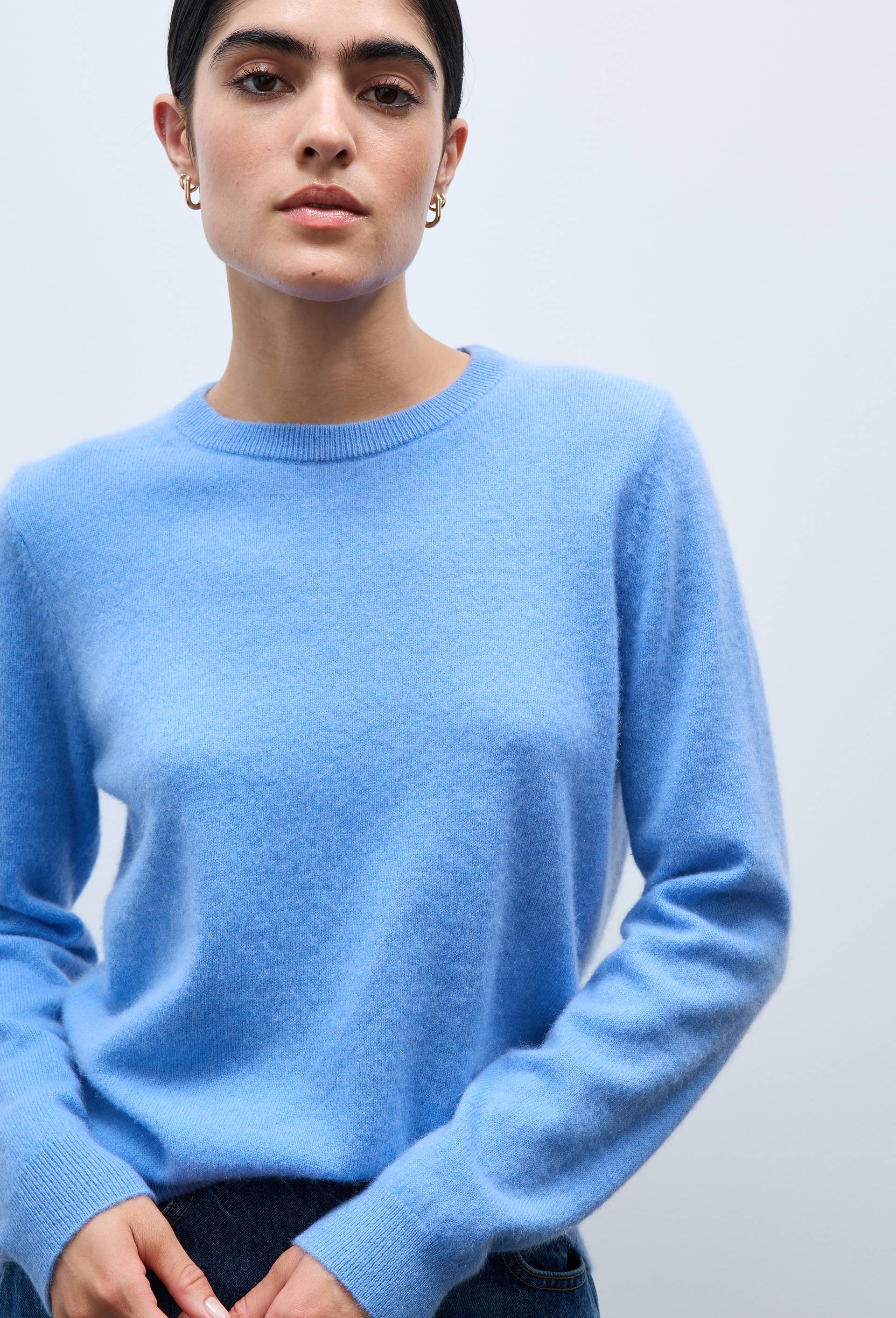 Pull uni col rond en 100% cachemire, Bleu, swatch image