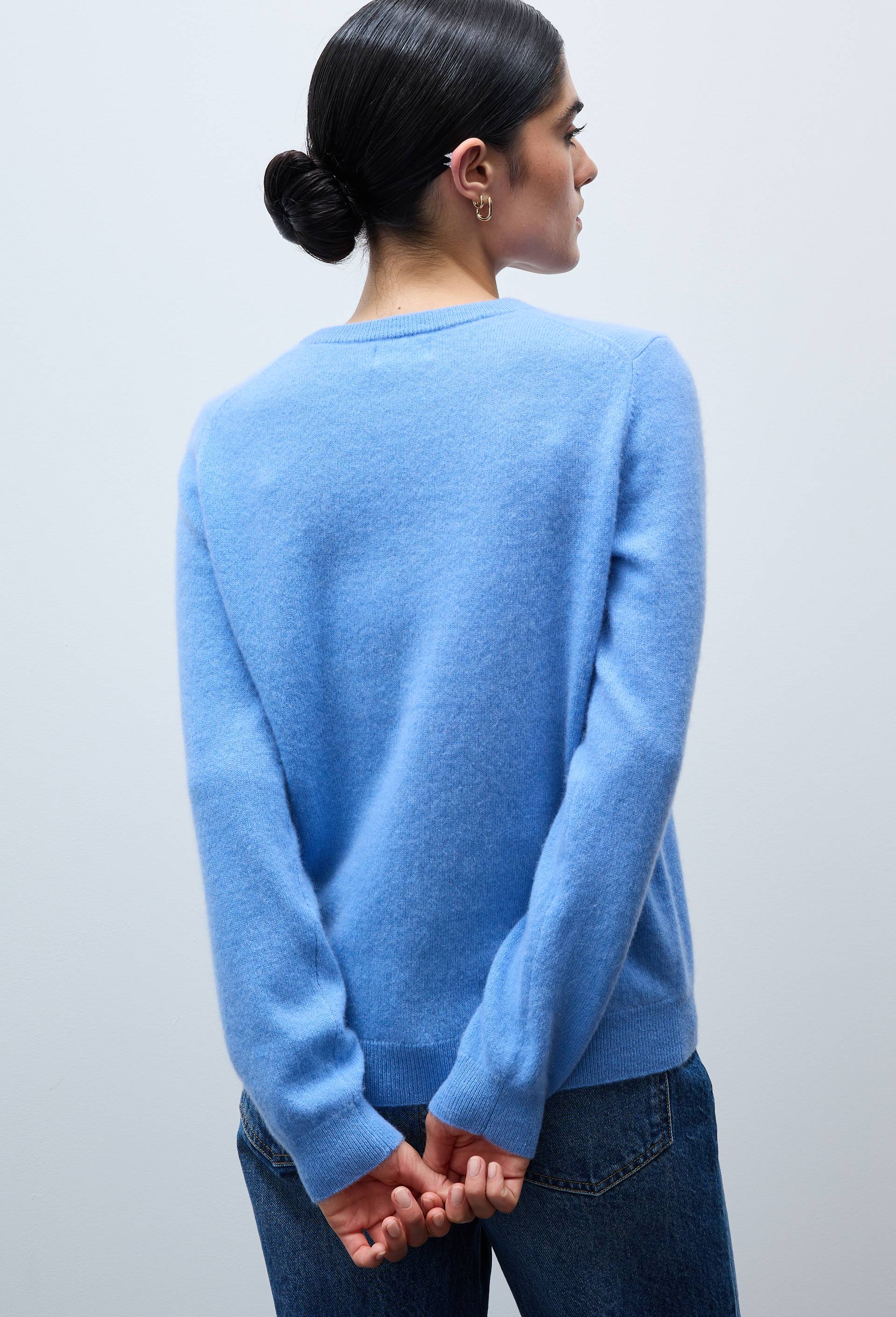 Pull uni col rond en 100% cachemire, Bleu, large image number 1.0