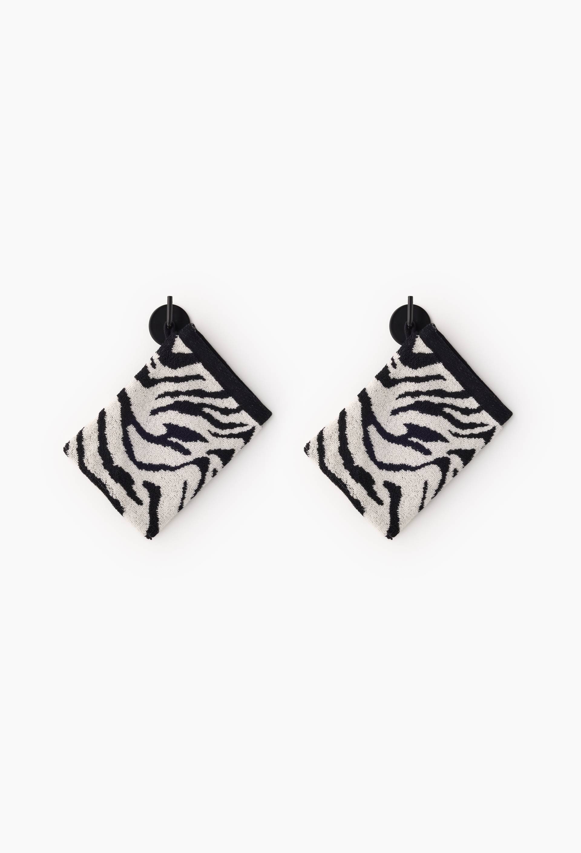 Lot de 2 gants de toilette &agrave; motif l&eacute;opard, 15x21cm, en coton BIO GOTS, Noir, swatch image