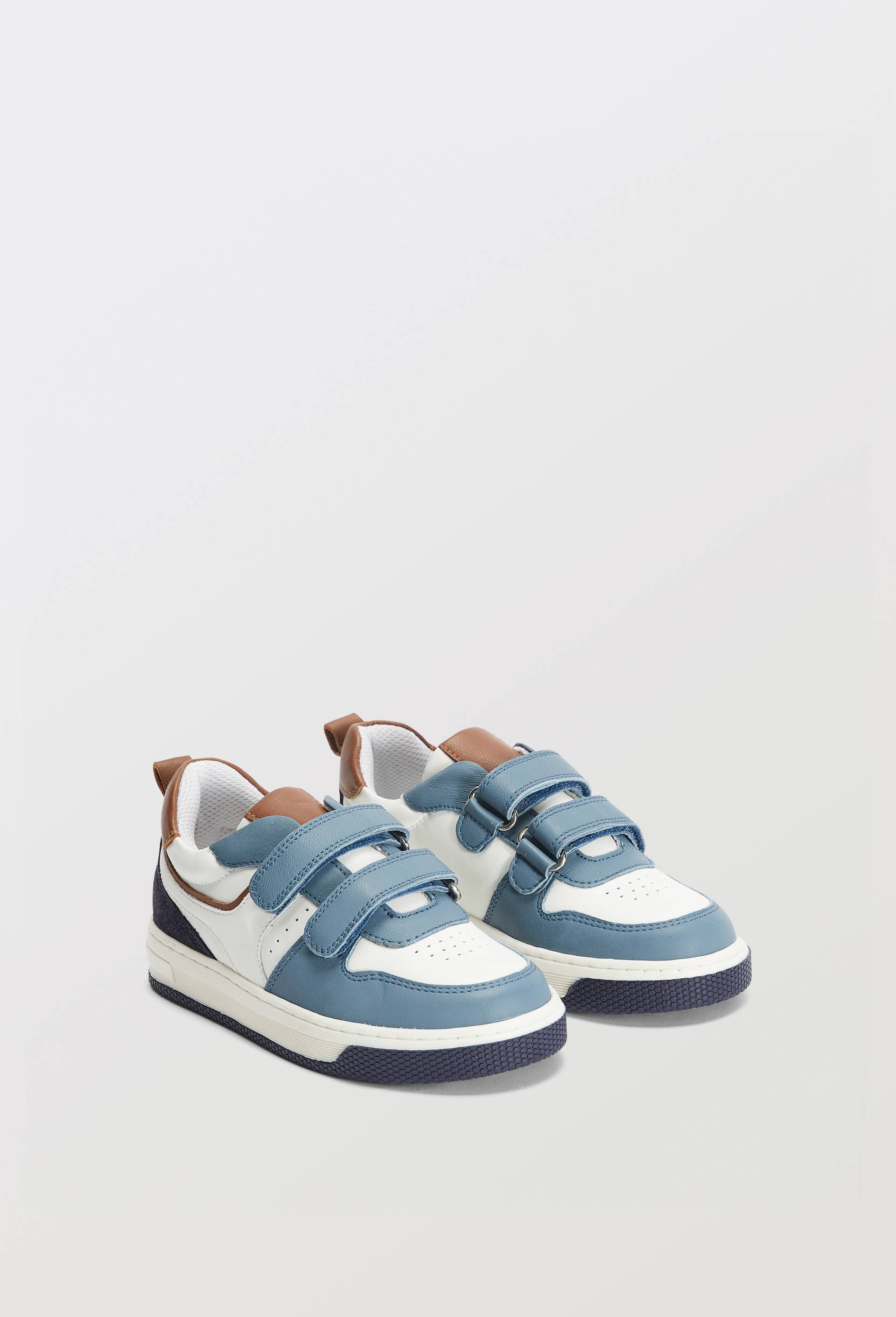 Baskets basses fantaisie &agrave; scratchs en cuir responsable, Bleu, swatch image
