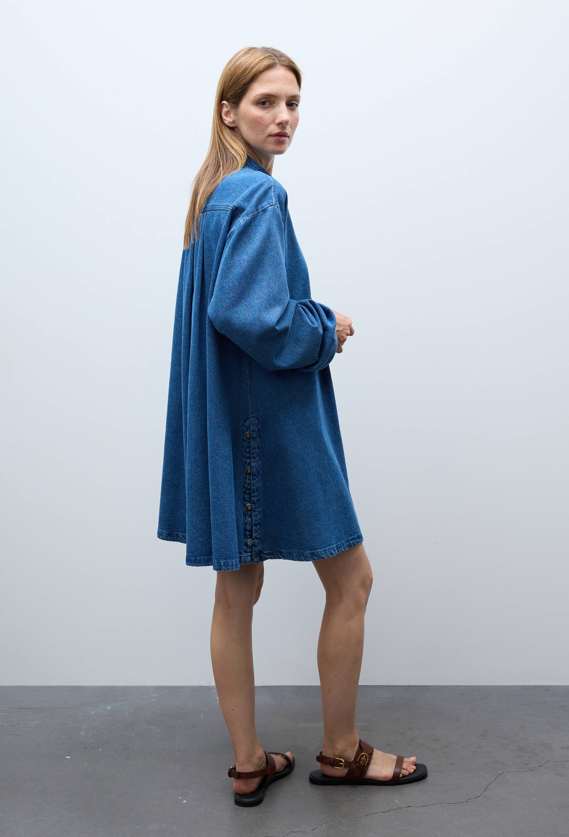 Robe courte manches longues en jean en coton BIO GOTS, Bleu fonc&eacute;, large image number 3.0