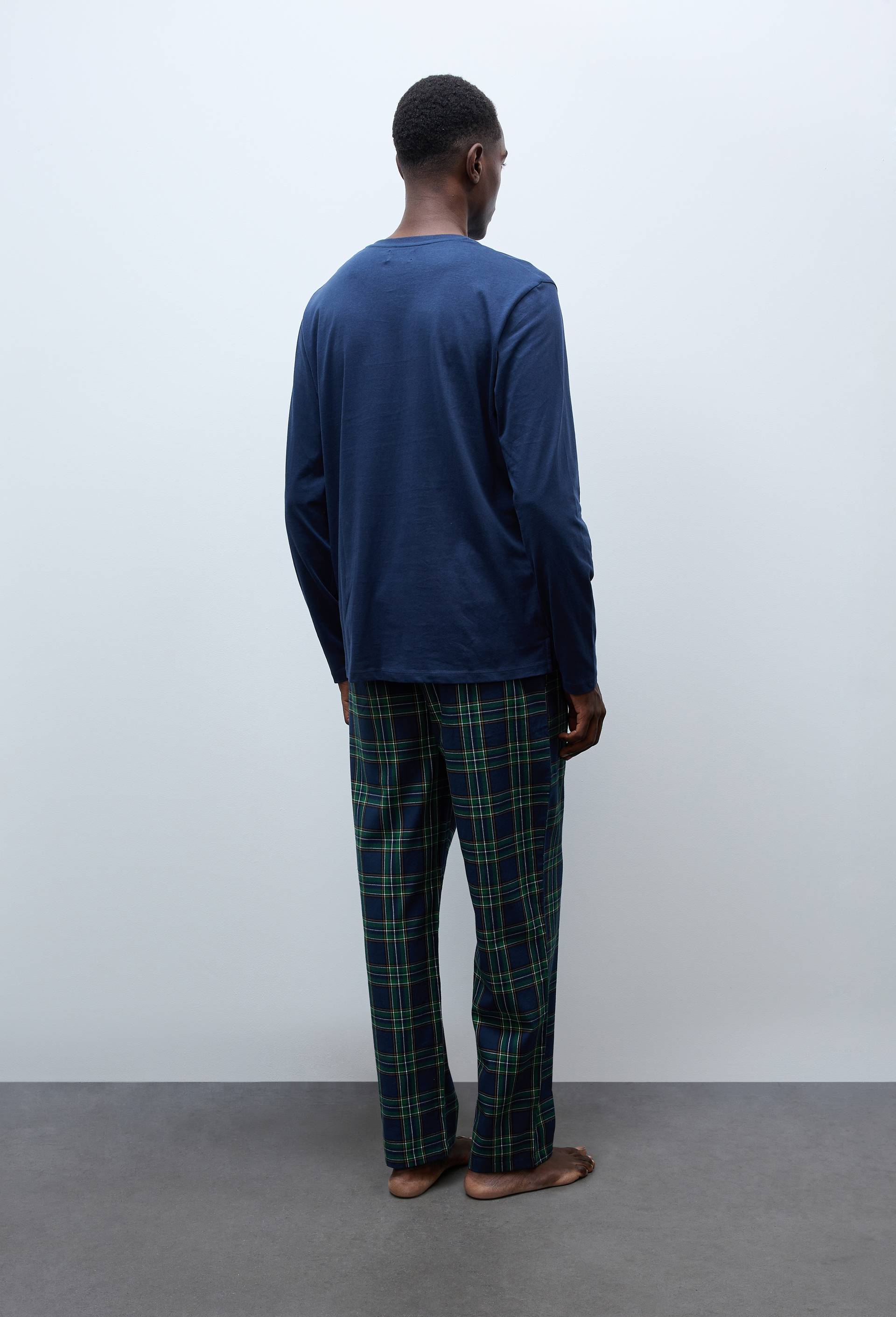 Pyjama manches longues en jersey et pantalon en flanelle en coton, Bleu fonc&eacute;, large image number 2.0