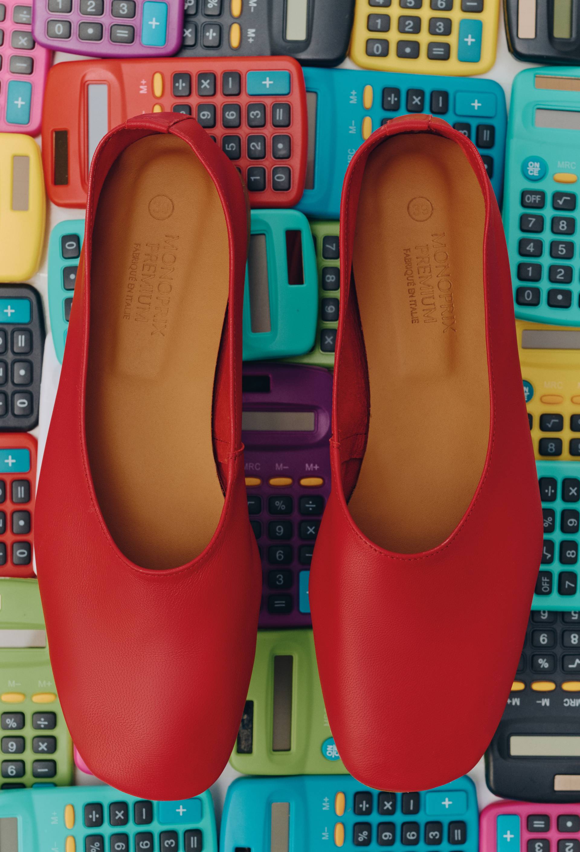 Ballerines en cuir, Rouge, swatch image