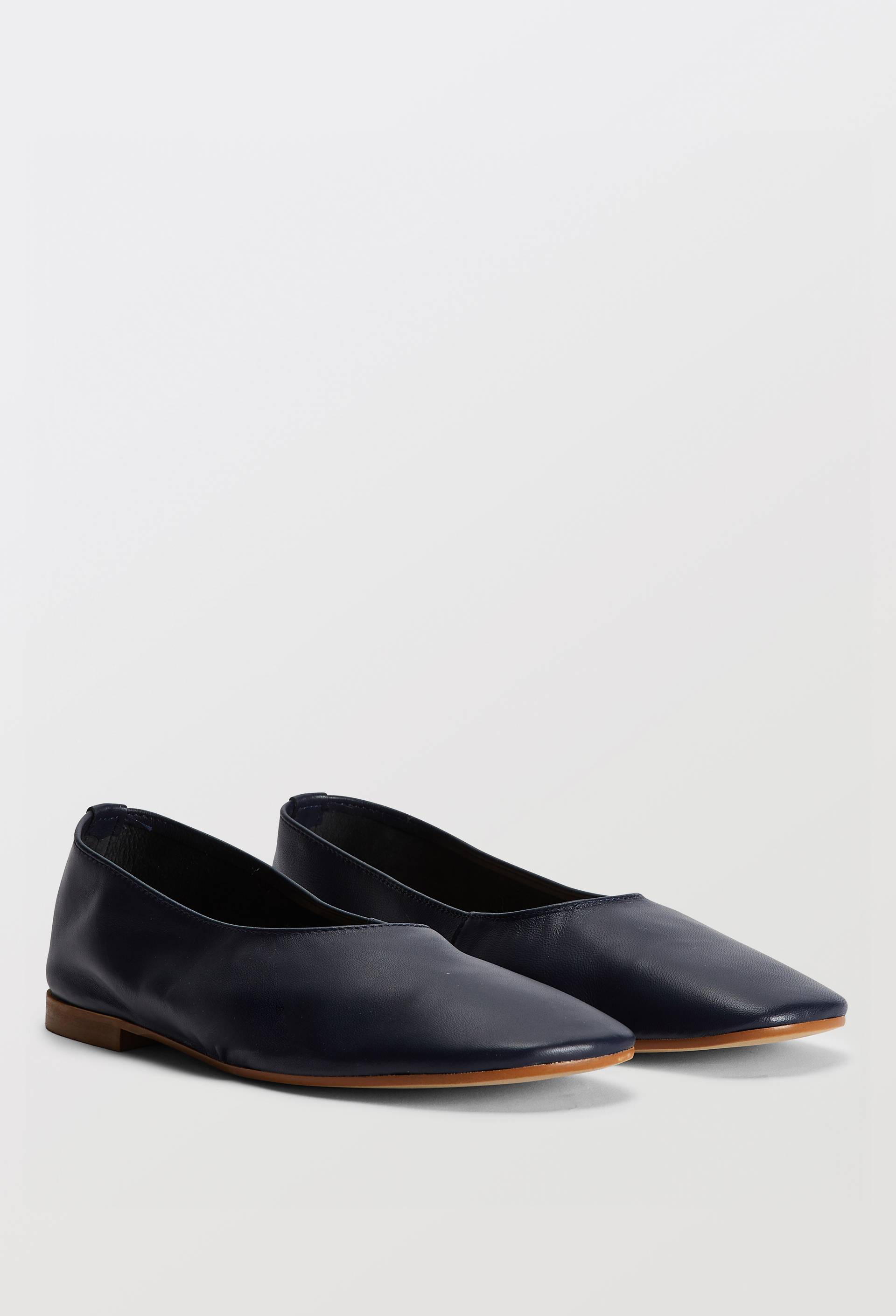 Ballerines en cuir, Bleu fonc&eacute;, swatch image