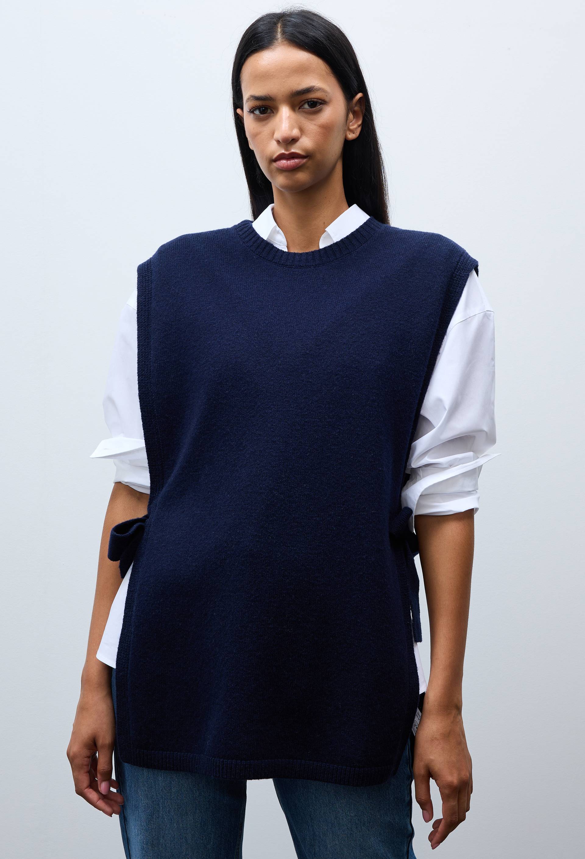 Poncho en laine, Bleu fonc&eacute;, large image number 0