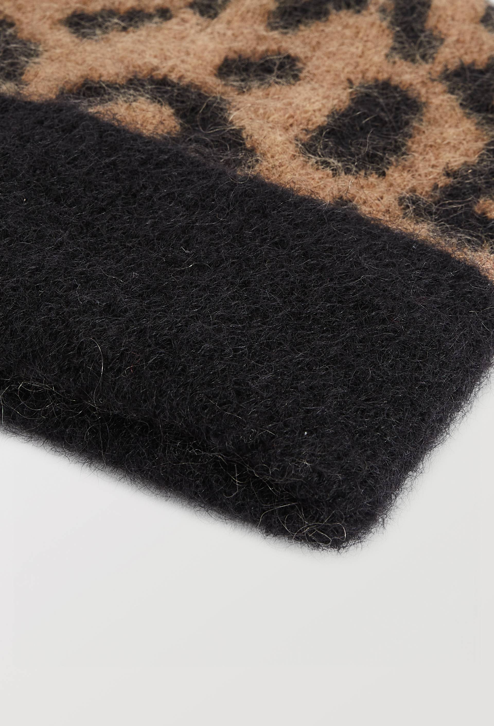 Bonnet imprim&eacute; animalier contenant du mohair, Brun clair, large image number 1