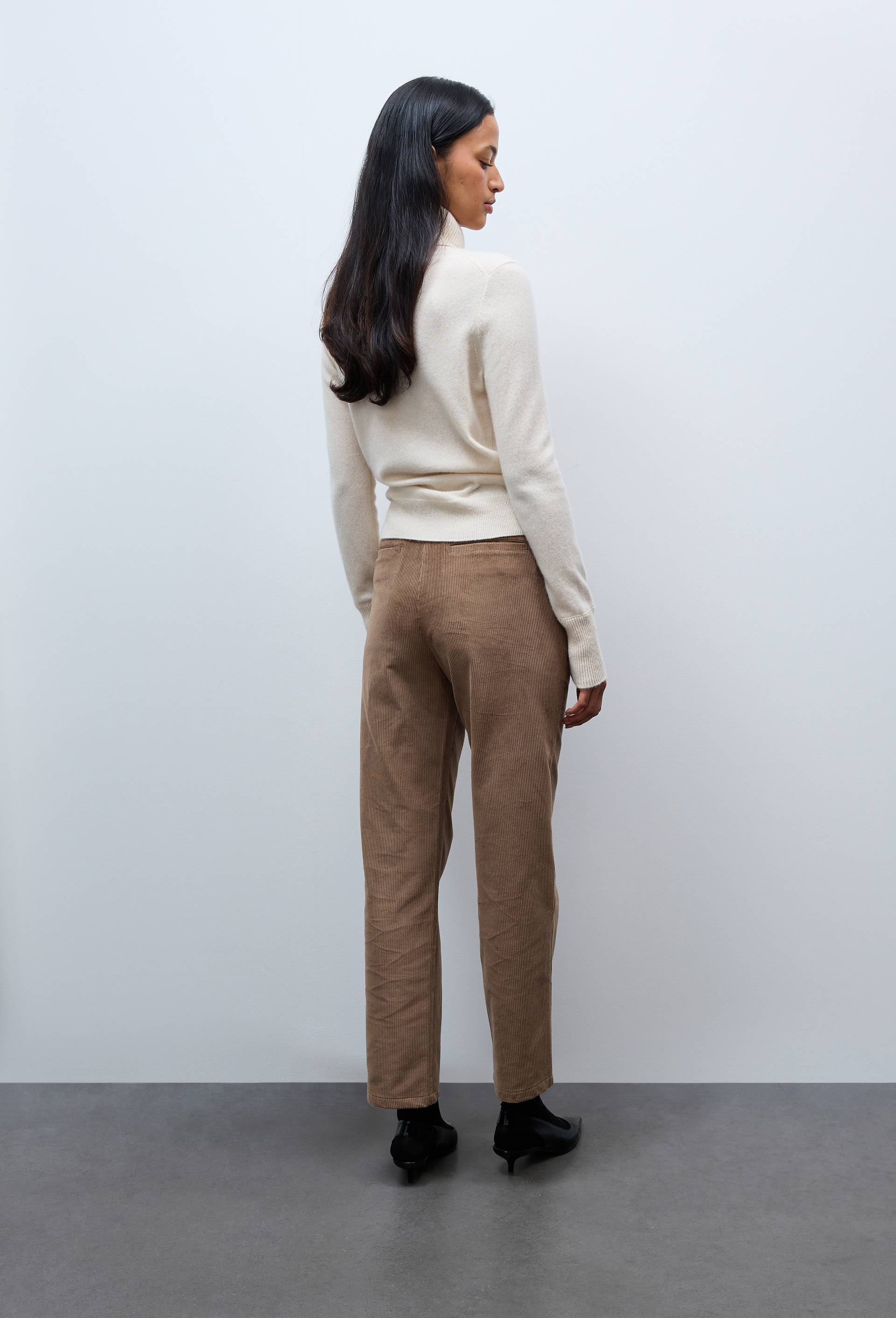 Pantalon en velours droit en coton BIO GOTS, Beige, large image number 1
