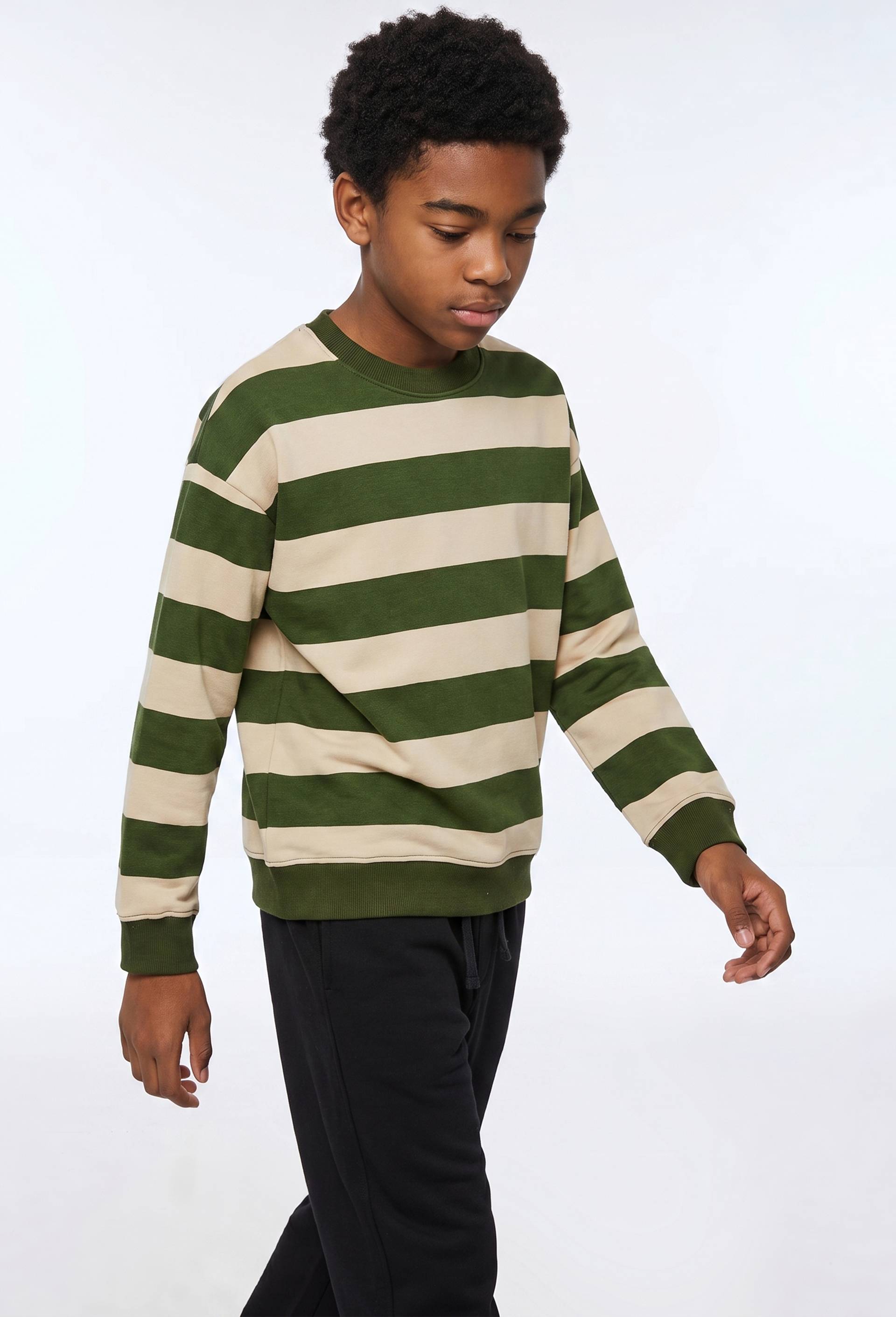 Sweat avec imprim&eacute; dos jaune et jogging cargo large marron enfant, , large