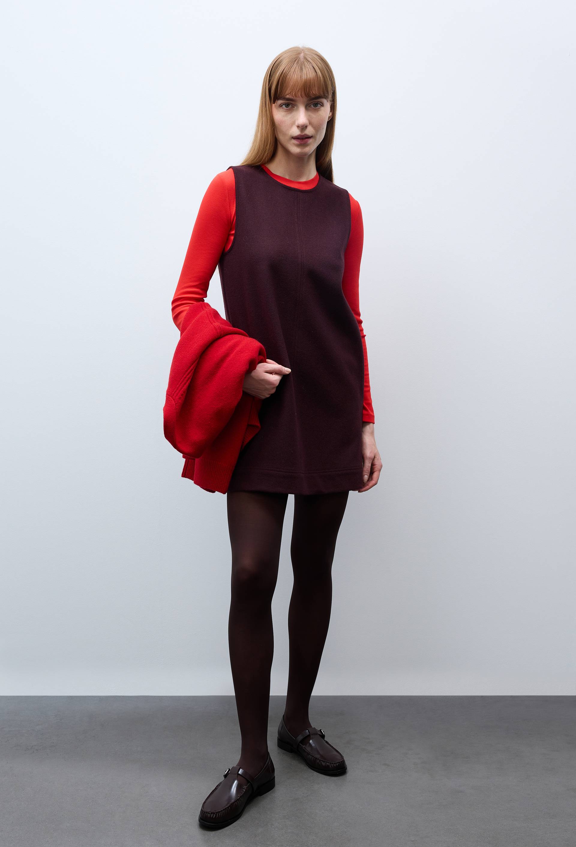 Robe courte unie contenant de la laine, Rouge fonc&eacute;, large image number 0