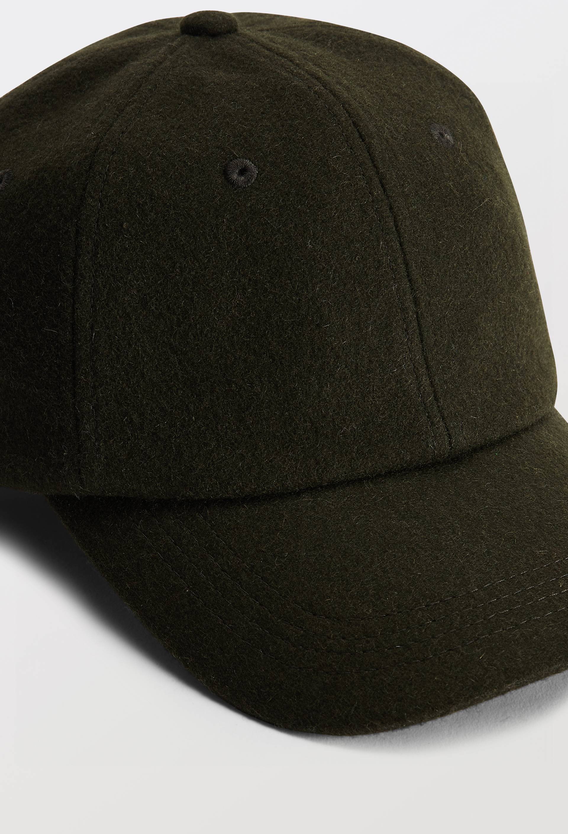 Casquette contenant de la laine, Vert fonc&eacute;, large image number 2.0