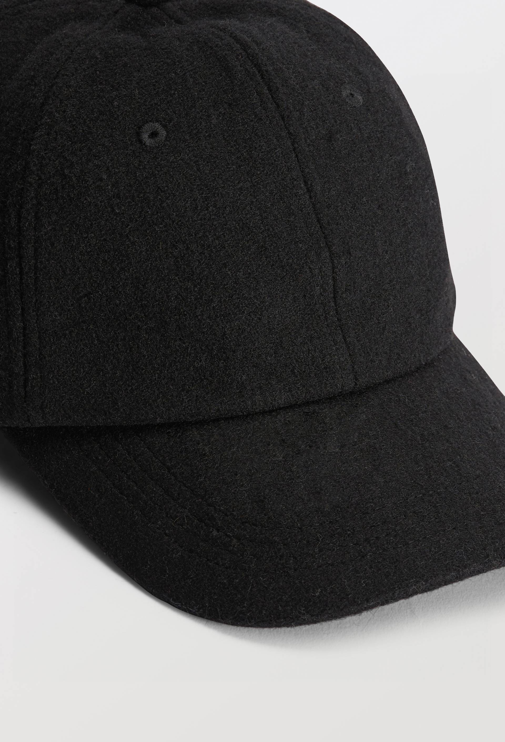Casquette contenant de la laine, Noir, large image number 2.0