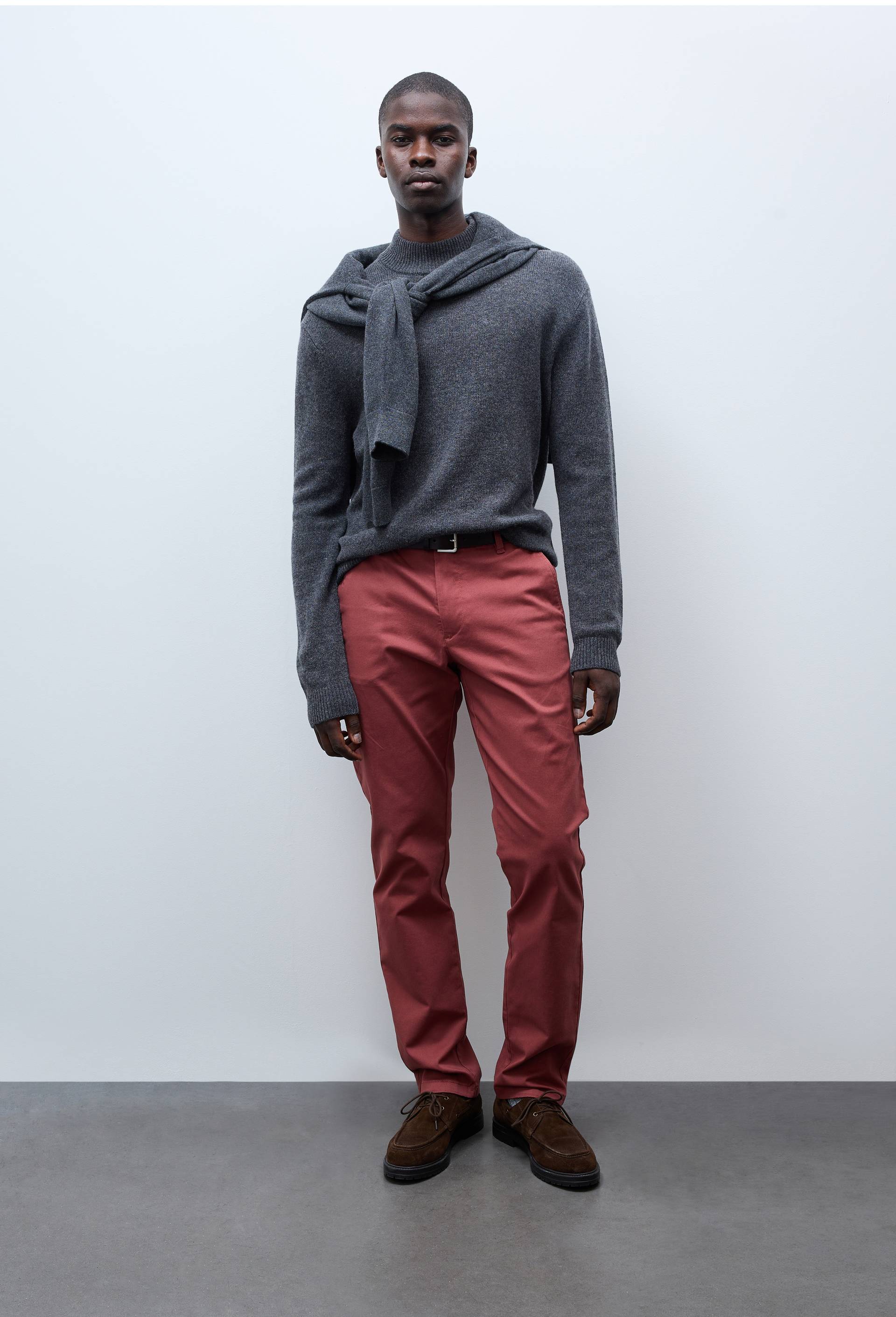 Pantalon chino straight en coton BIO GOTS, Rouge fonc&eacute;, swatch image