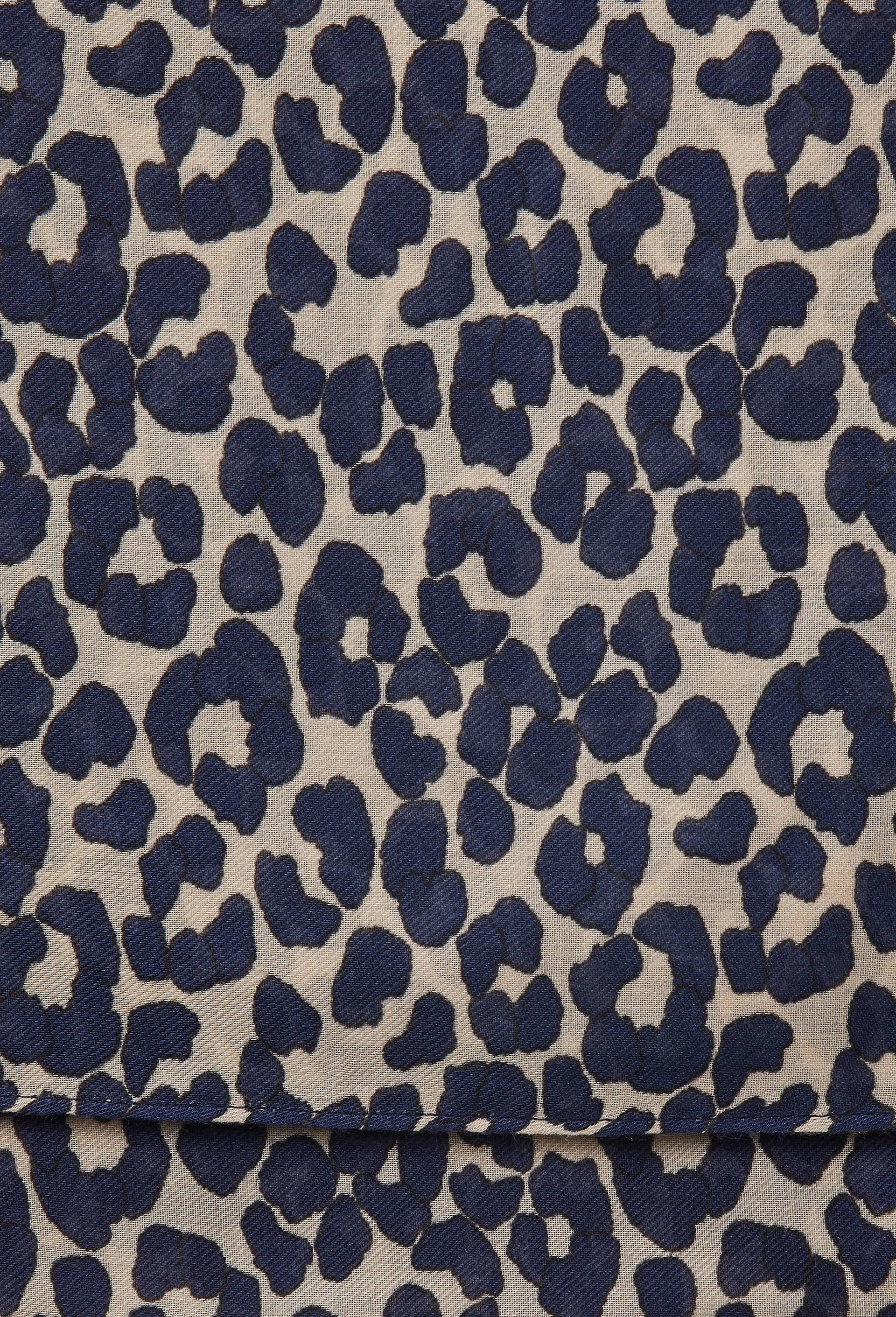 Echarpe imprim&eacute;e animalier, mati&egrave;re recycl&eacute;e, Bleu fonc&eacute;, large image number 1