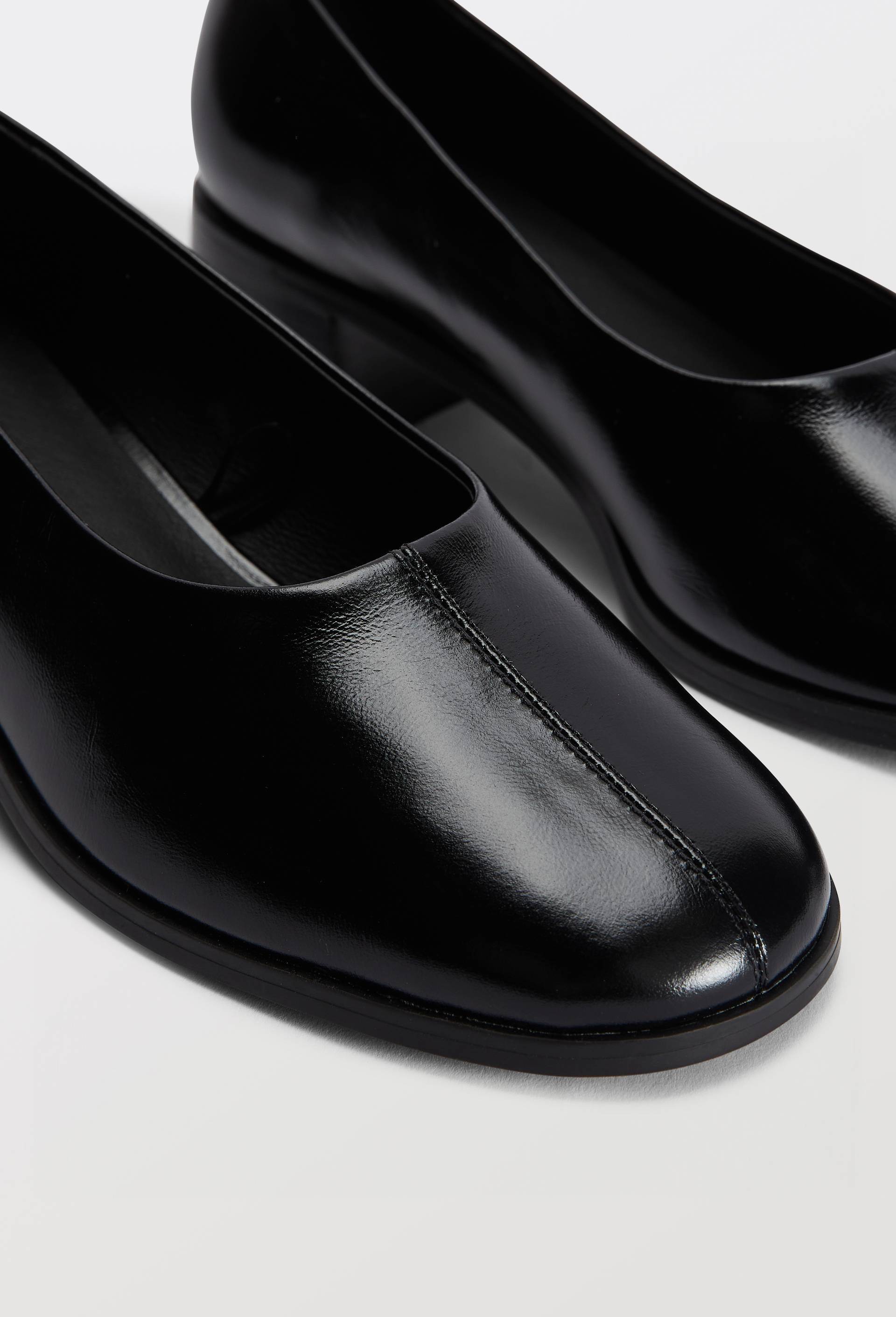 Ballerines en cuir vernis, Noir, large image number 2