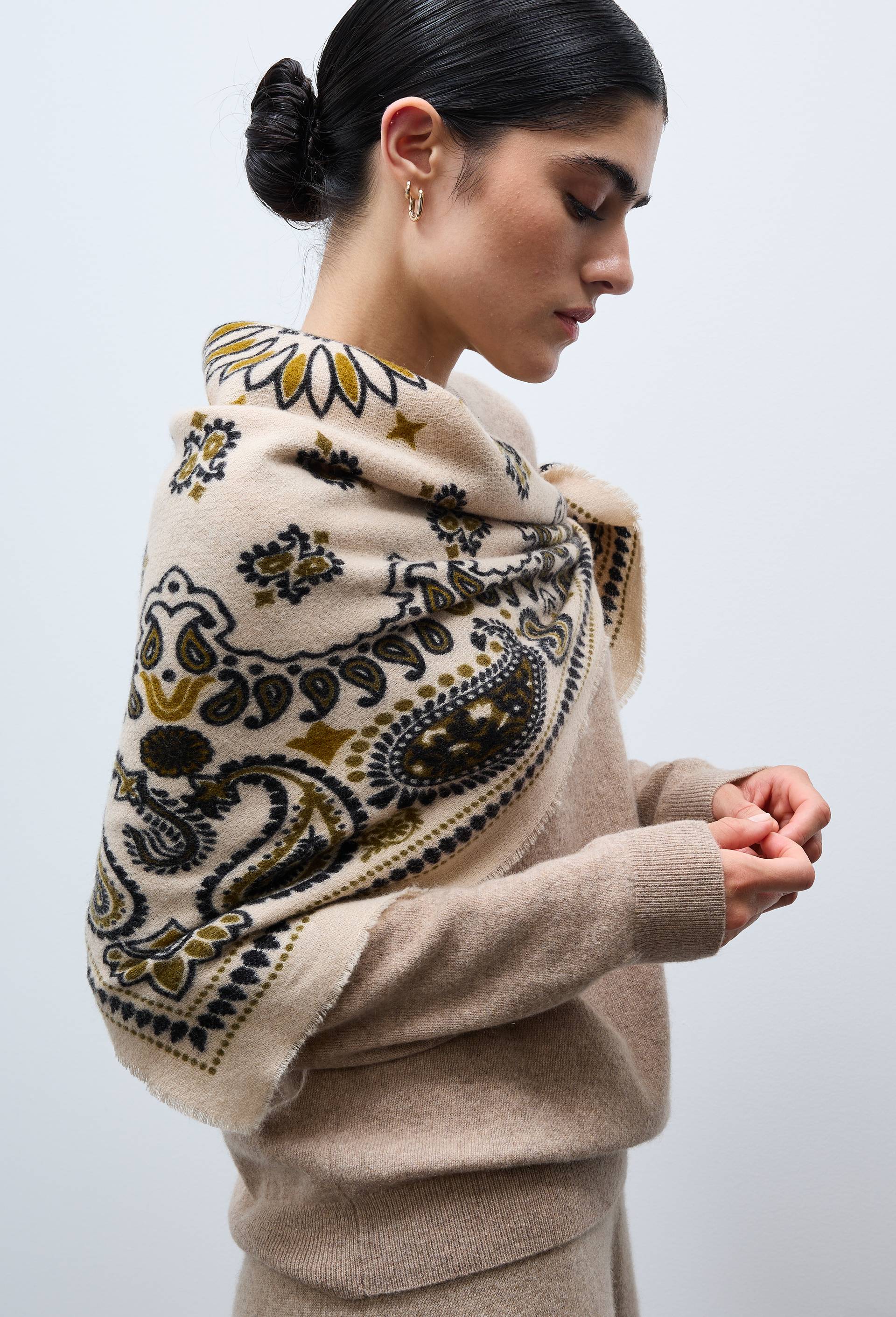 Foulard imprim&eacute;, mati&egrave;re recycl&eacute;e, Beige clair, large image number 2.0