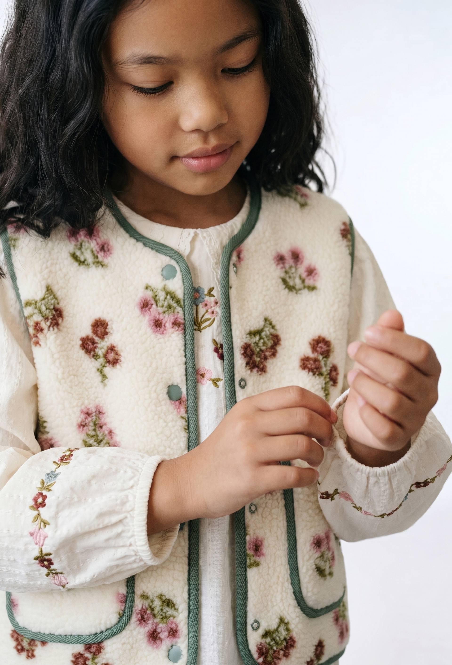 Veste sans manches sherpa motifs fleuris, Vert, large image number 1.0